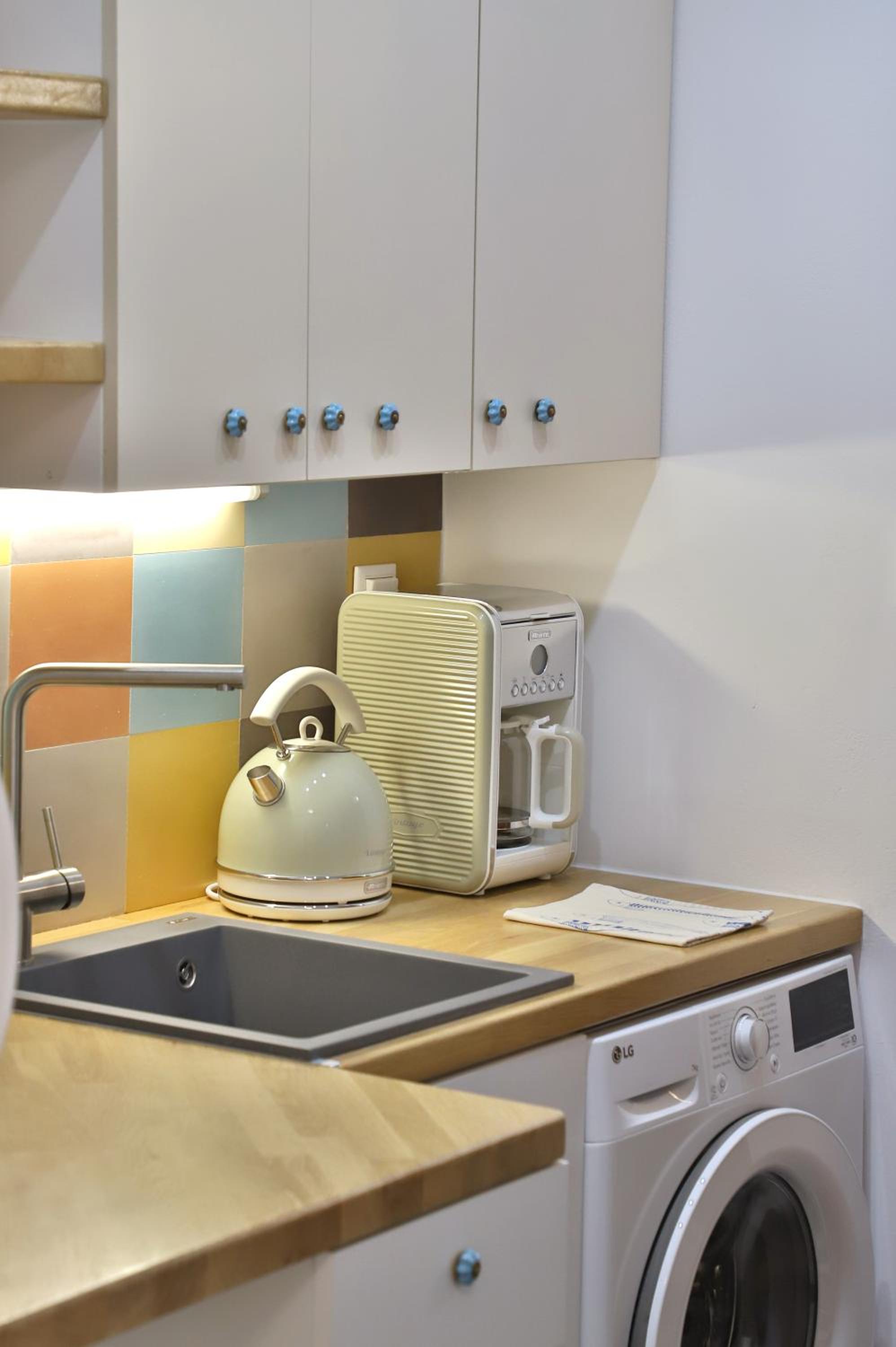 Down Town Sitia i photo 4