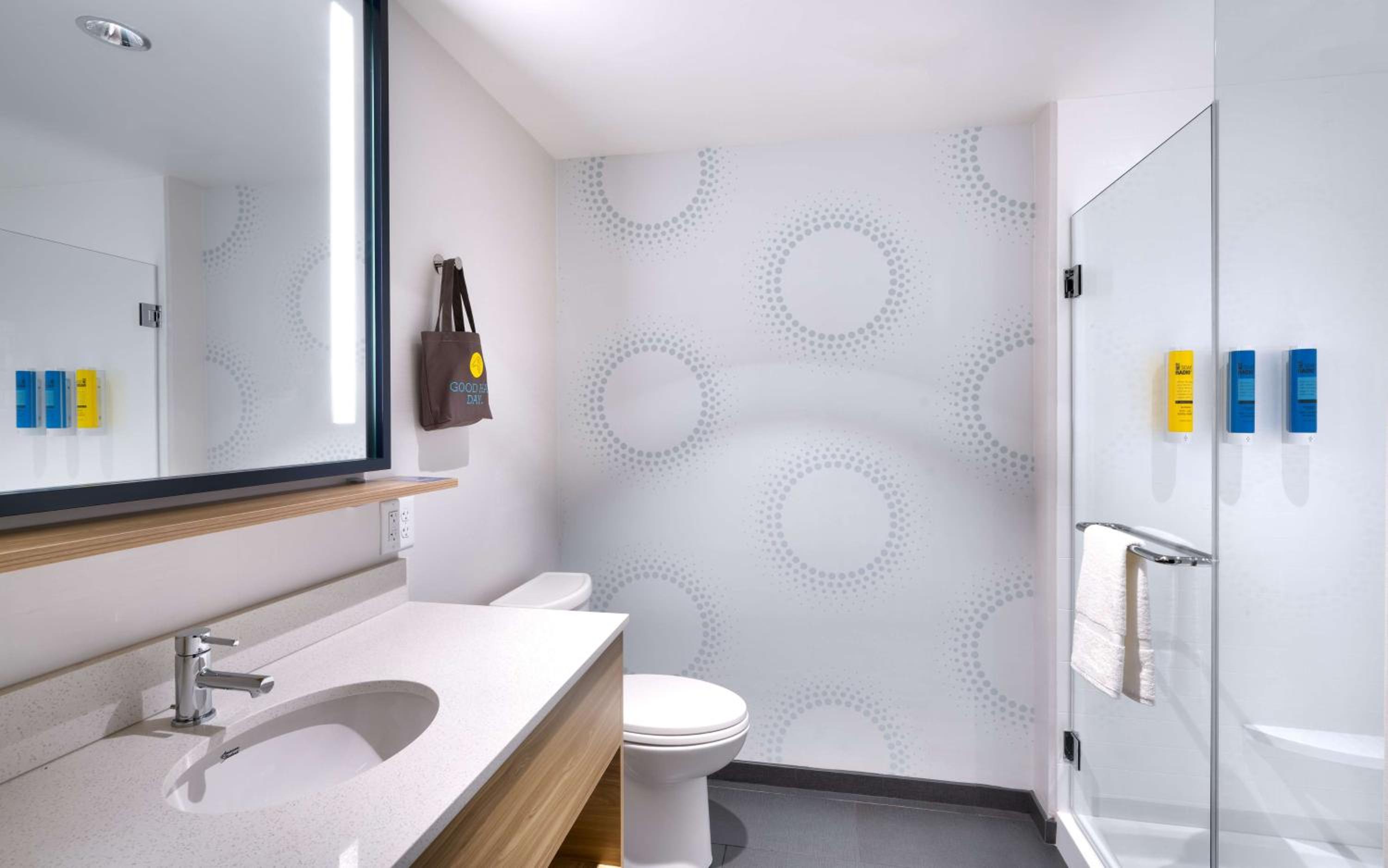 Tru By Hilton Clearfield Hill Air Force Base, Ut - Property Image 11