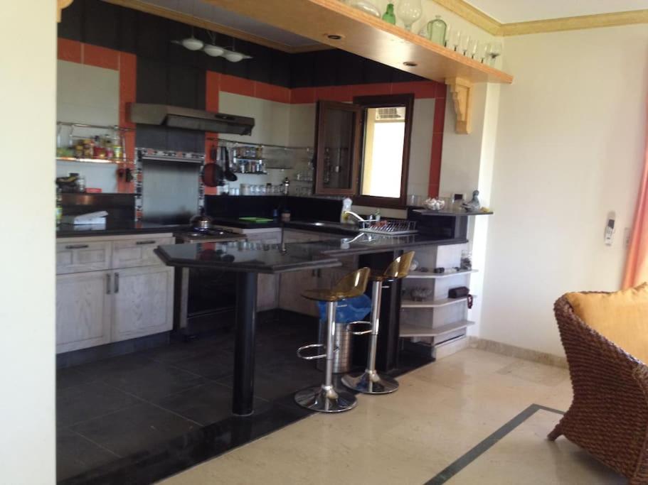 Palm Beach Compound Villa