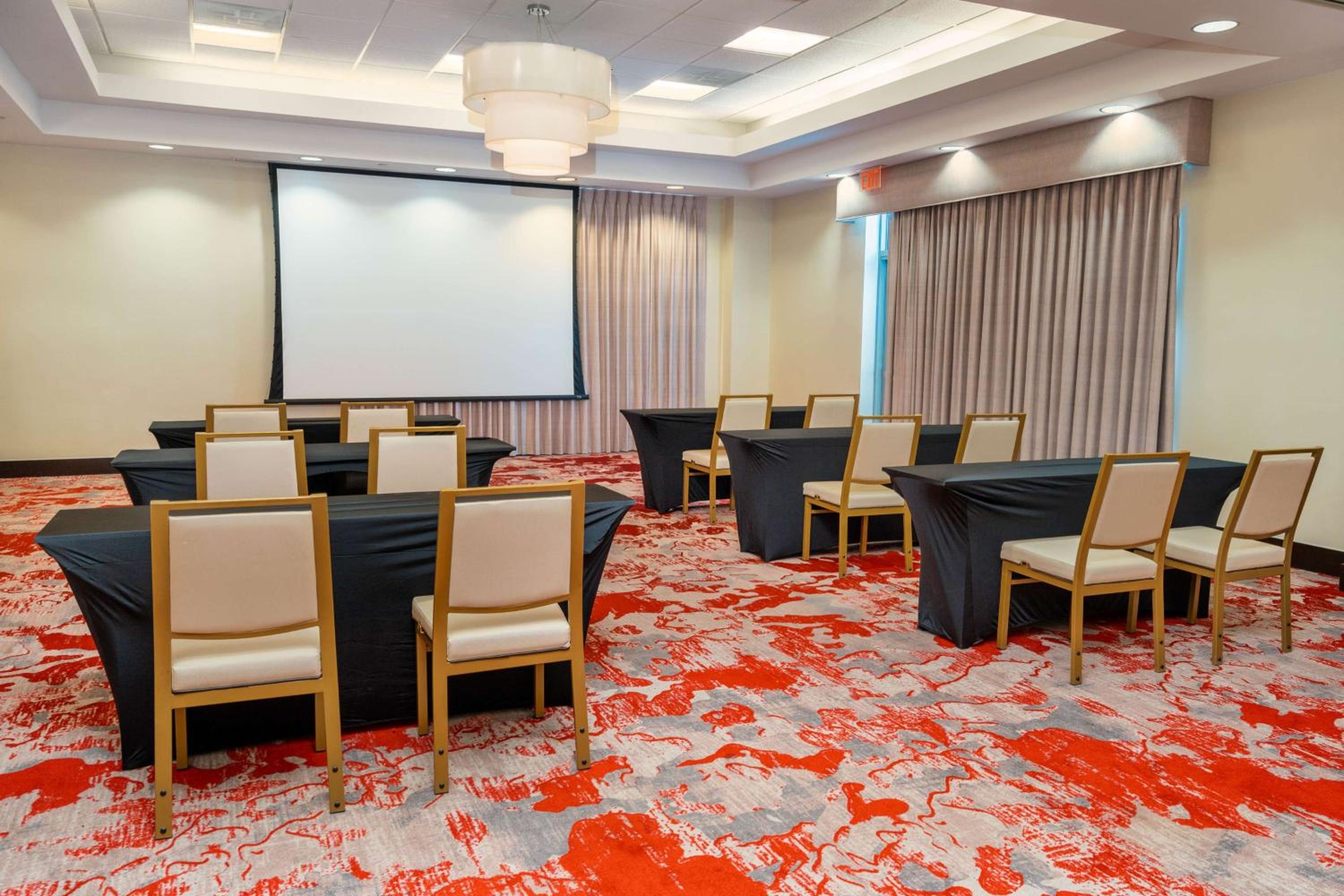 Hilton Garden Inn Hanover Arundel Mills, MD - Property Image 24