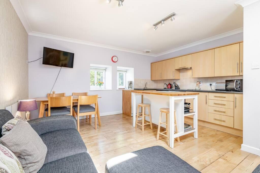 Barn Cottage 2 bedroom with gorgeous views