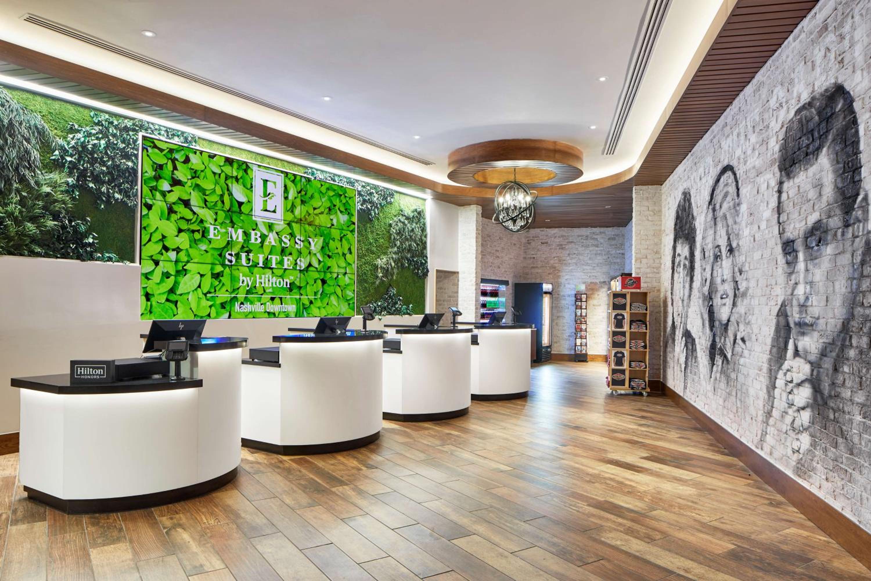 Embassy Suites by Hilton Nashville Downtown 2