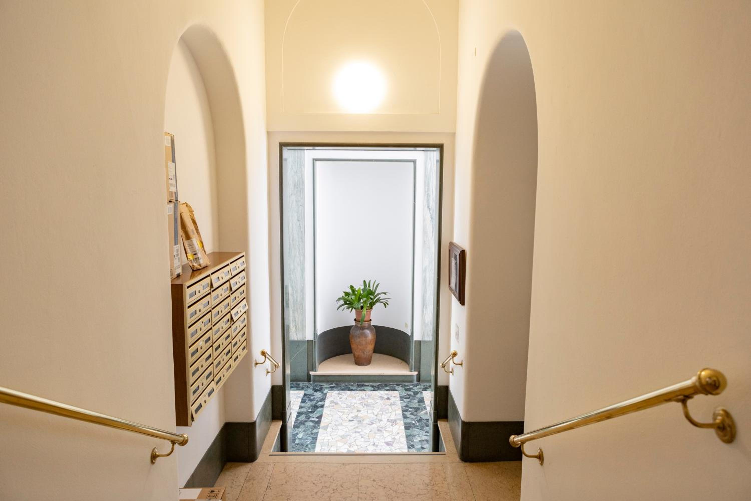 Macchi delicious Apartment by 101Flats