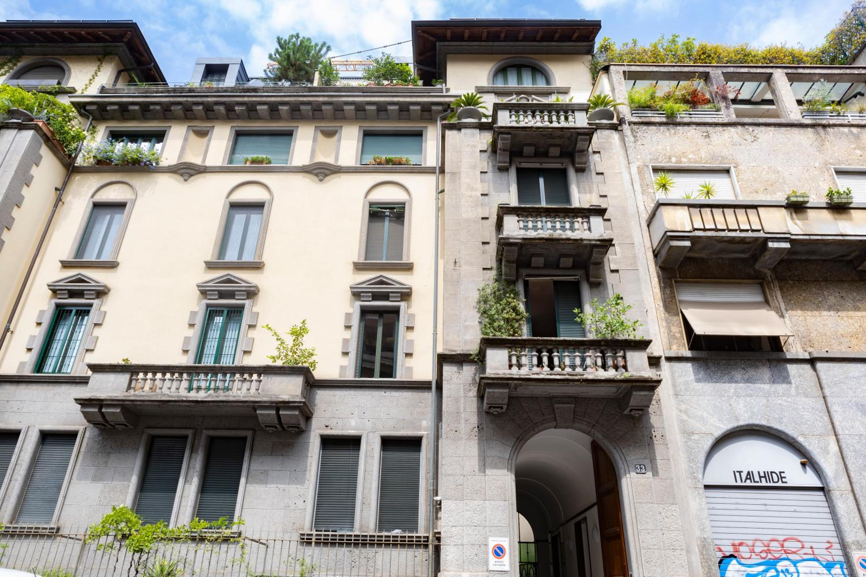 Macchi delicious Apartment by 101Flats