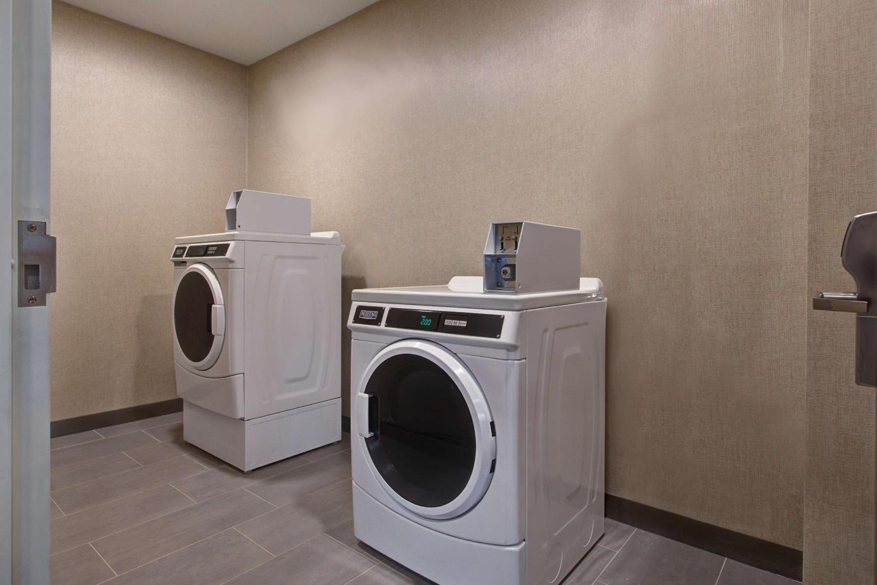 Brockville Vacations - Hampton Inn Brockville, On - Property Image 19