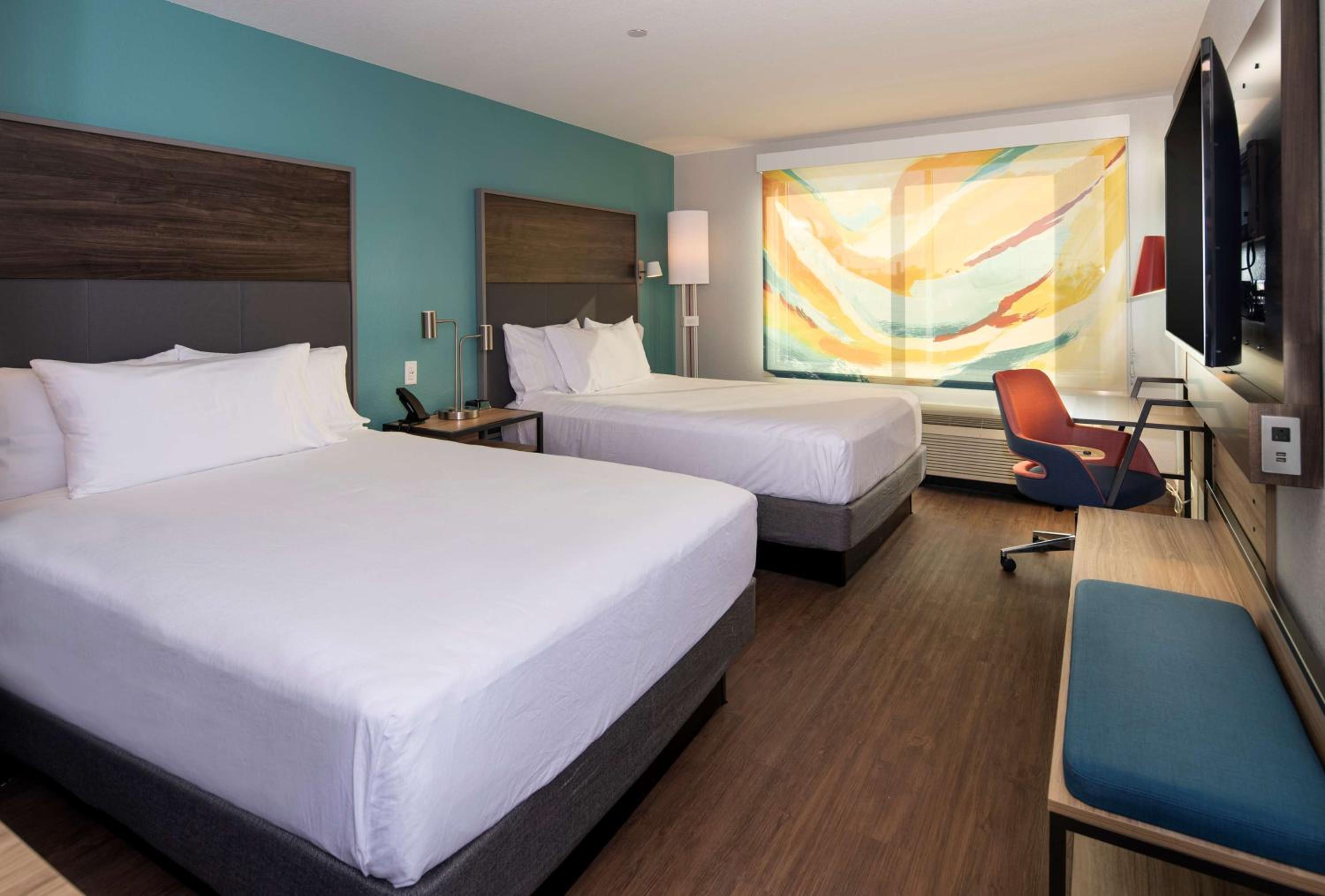 Glendale Vacations - Tru By Hilton Phoenix Glendale Westgate - Property Image 10