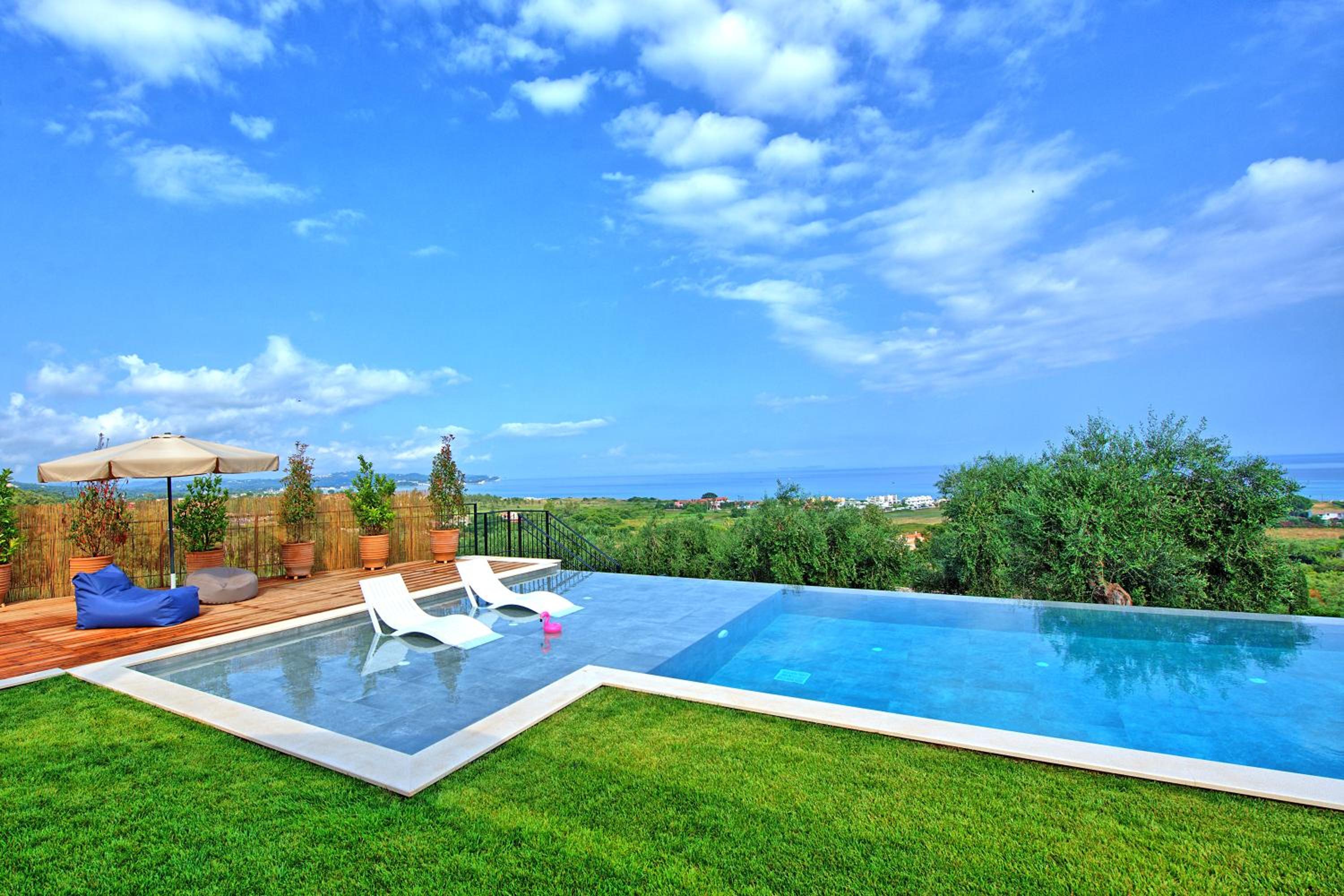 Villa Acropolitana by PosarelliVillas