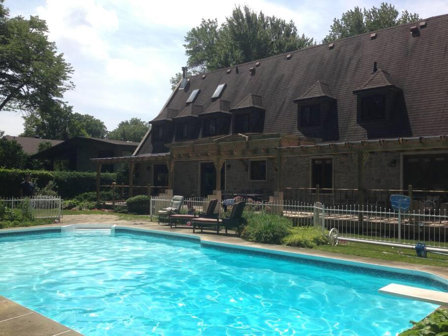 Amazing 8BR Suites Waterview House & SPA