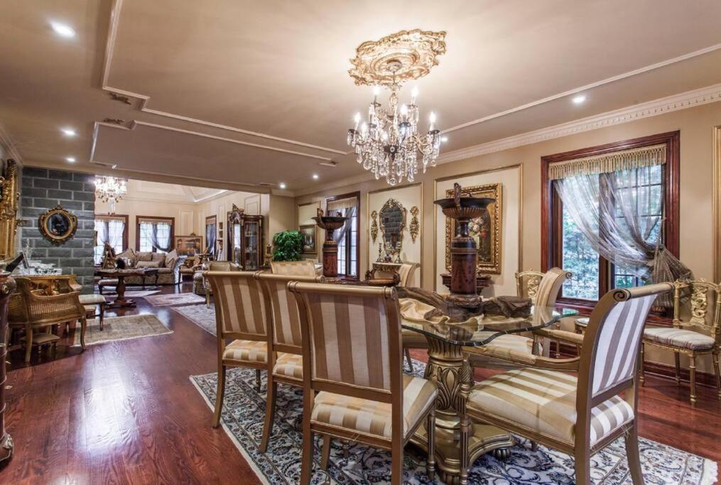 Amazing 8BR Suites Waterview House & SPA