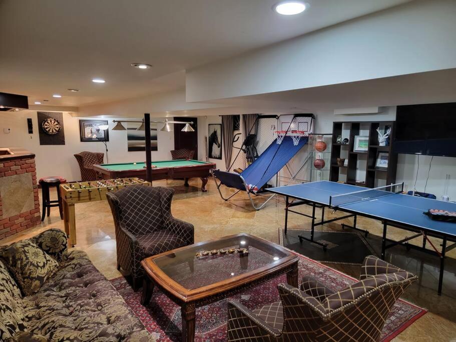Amazing 8BR Suites Waterview House & SPA