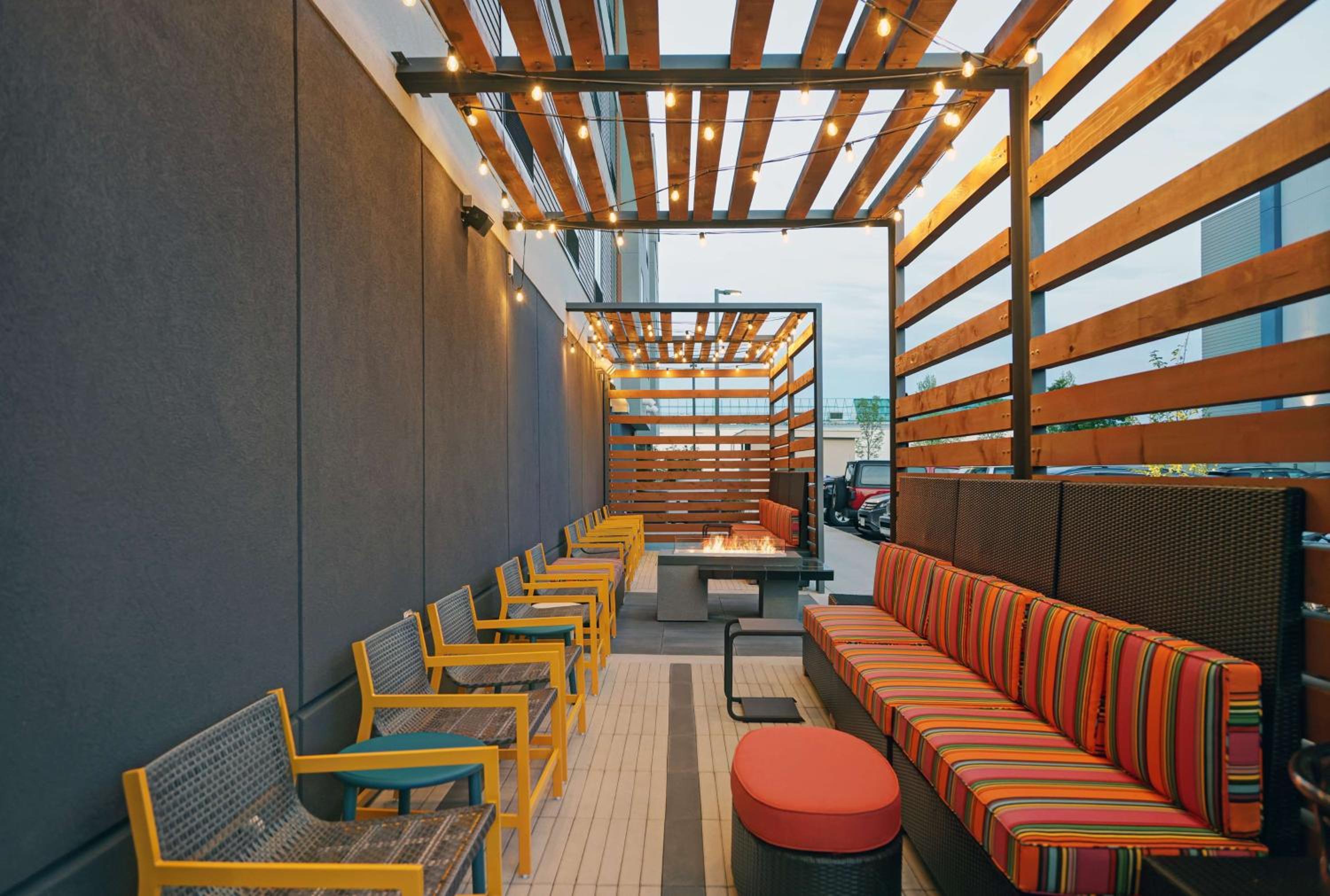 Albany Vacations - Home2 Suites By Hilton Salem - Property Image 3