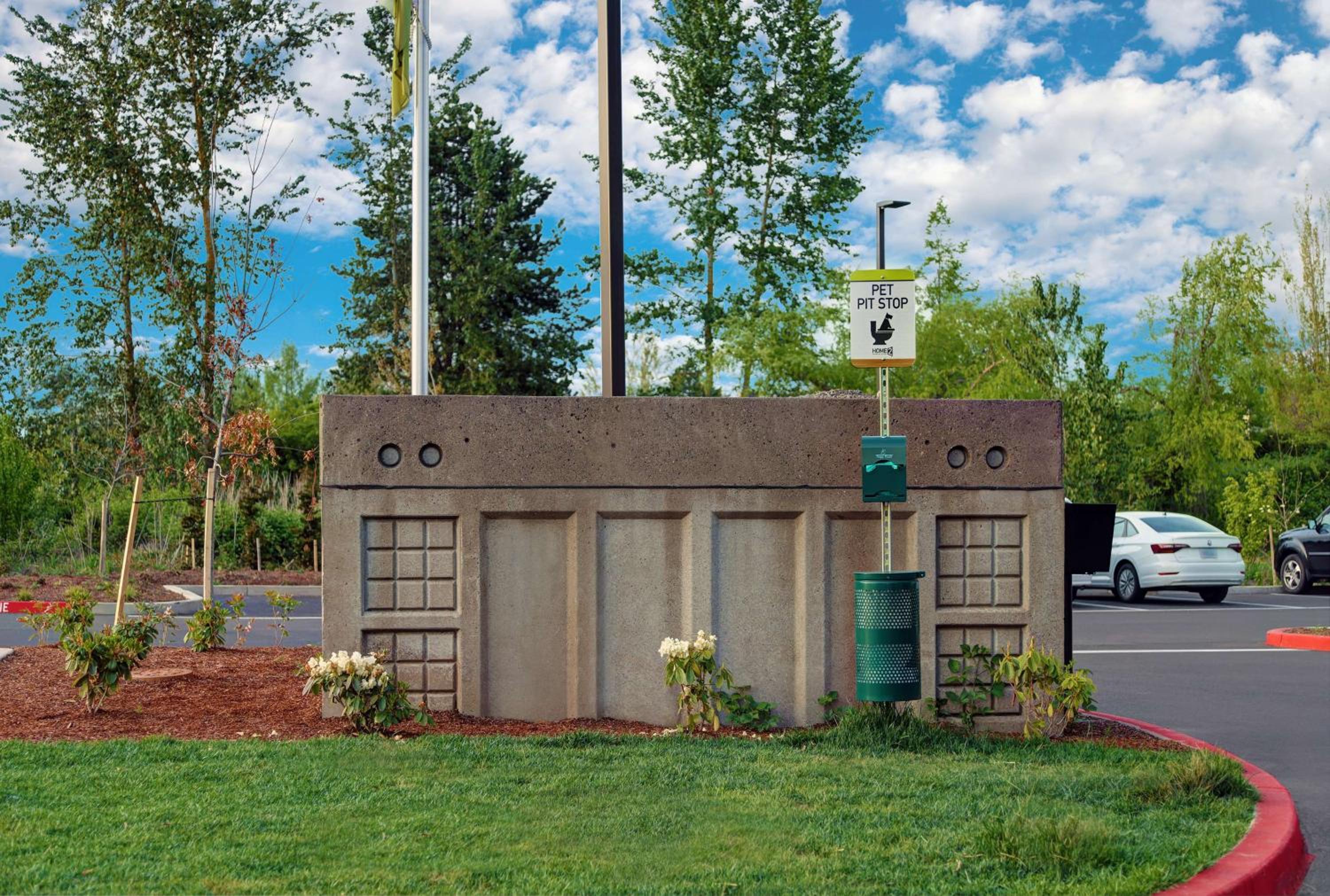 Albany Vacations - Home2 Suites By Hilton Salem - Property Image 5