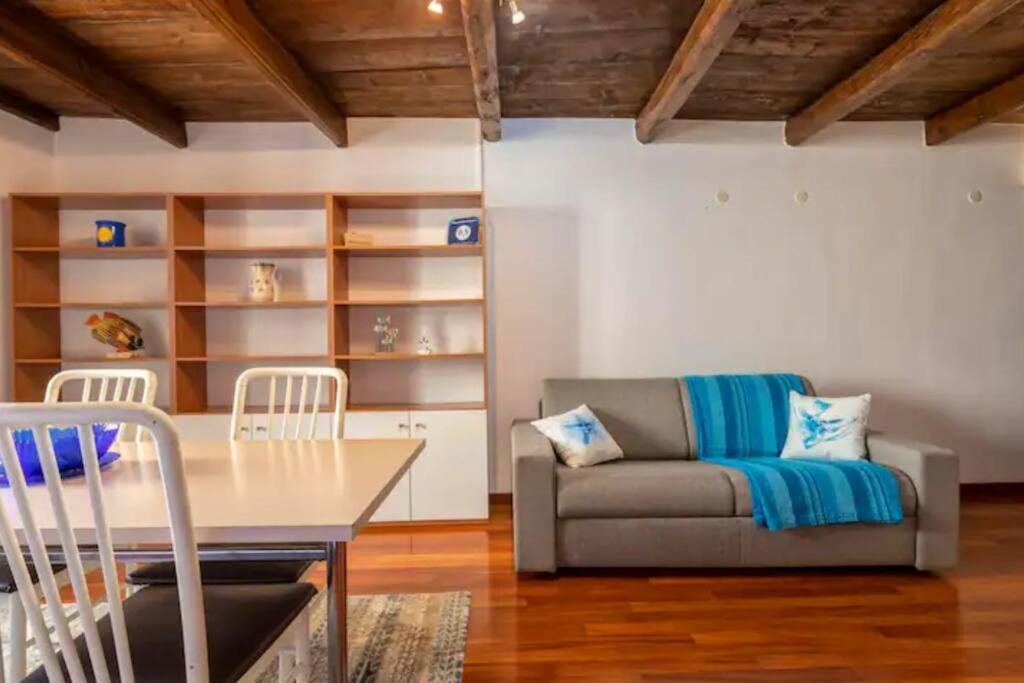 Apartment Cavour