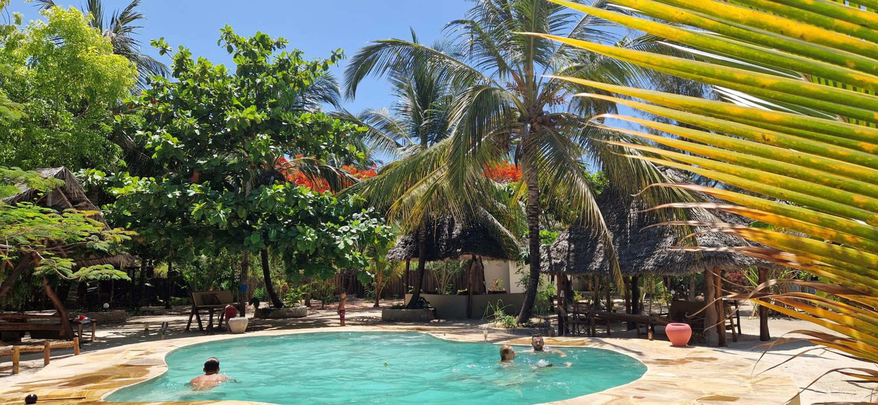 Mpole Bungalows