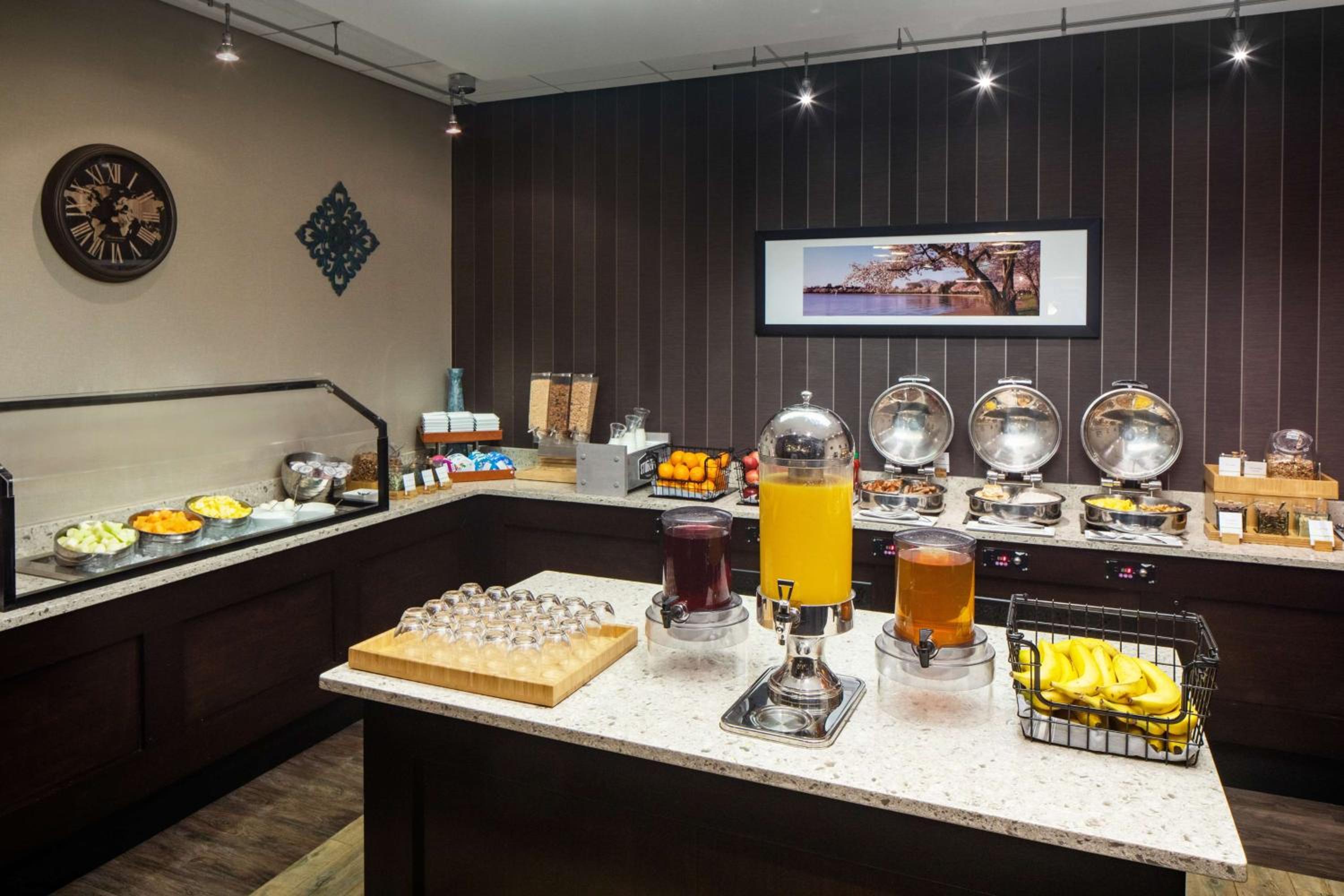 Washington DC Vacations - DoubleTree by Hilton Silver Spring Washington DC North - Property Image 5