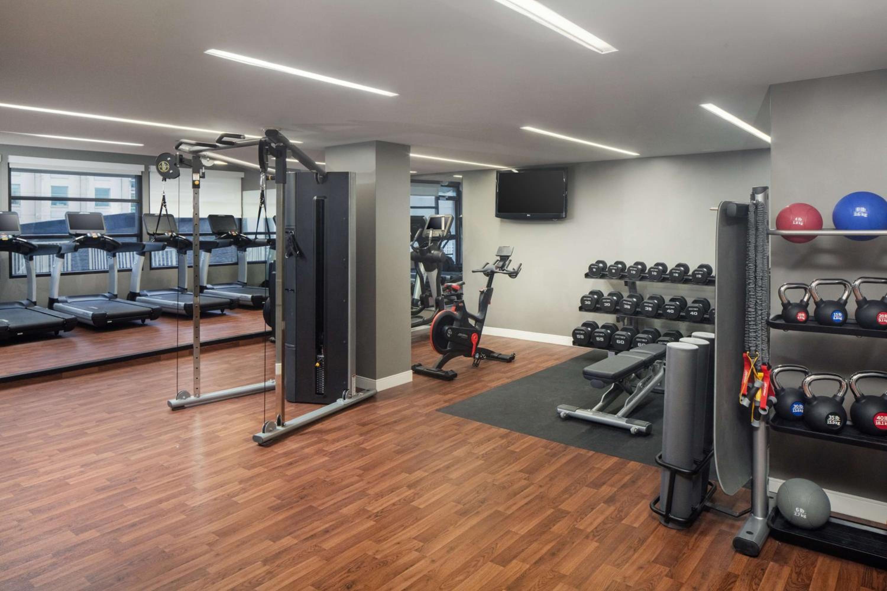 DoubleTree by Hilton Silver Spring Washington DC North - Property Image 31