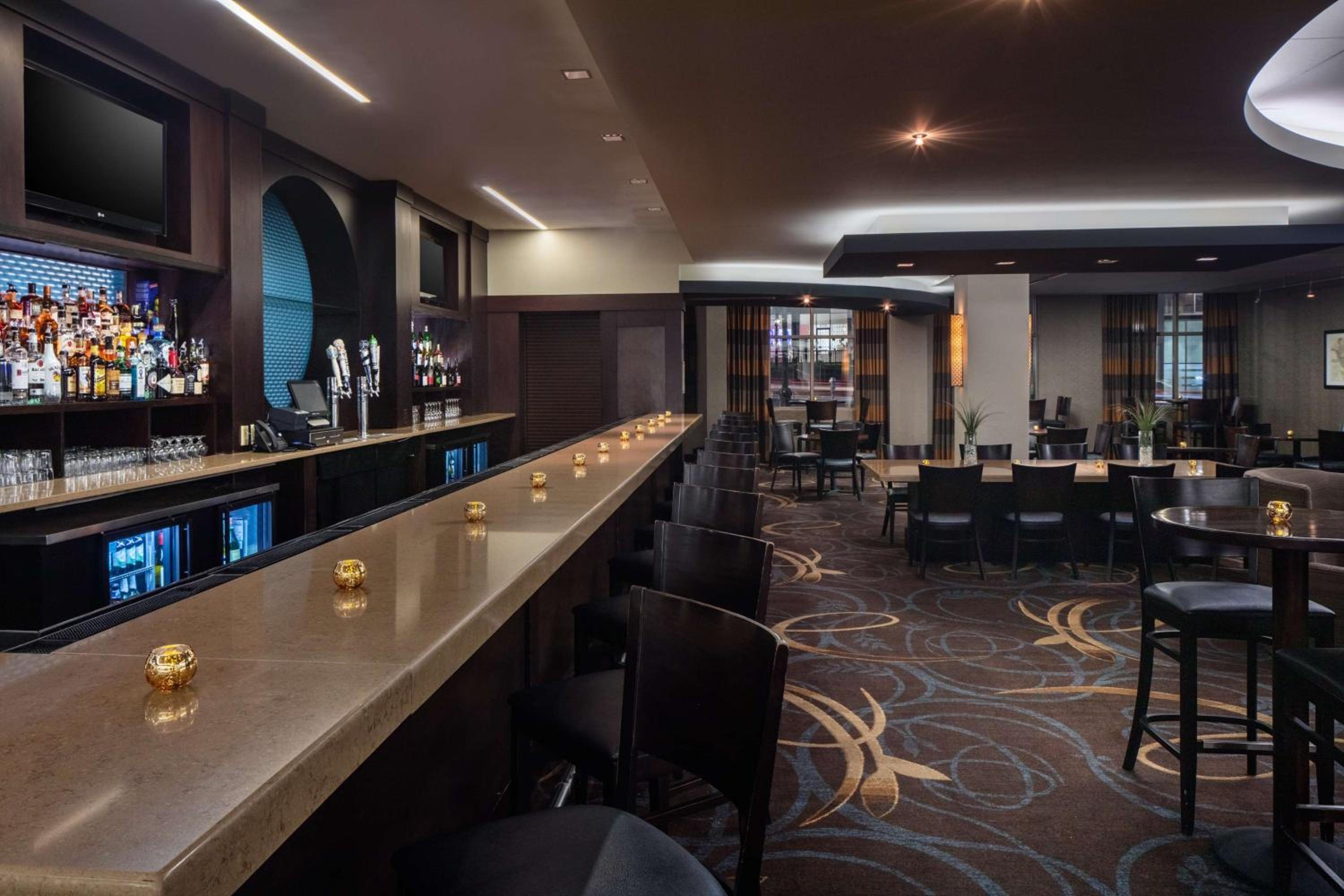 DoubleTree by Hilton Silver Spring Washington DC North - Property Image 16