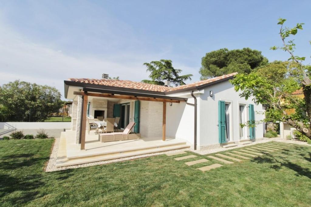 Holiday house Andreja view 4