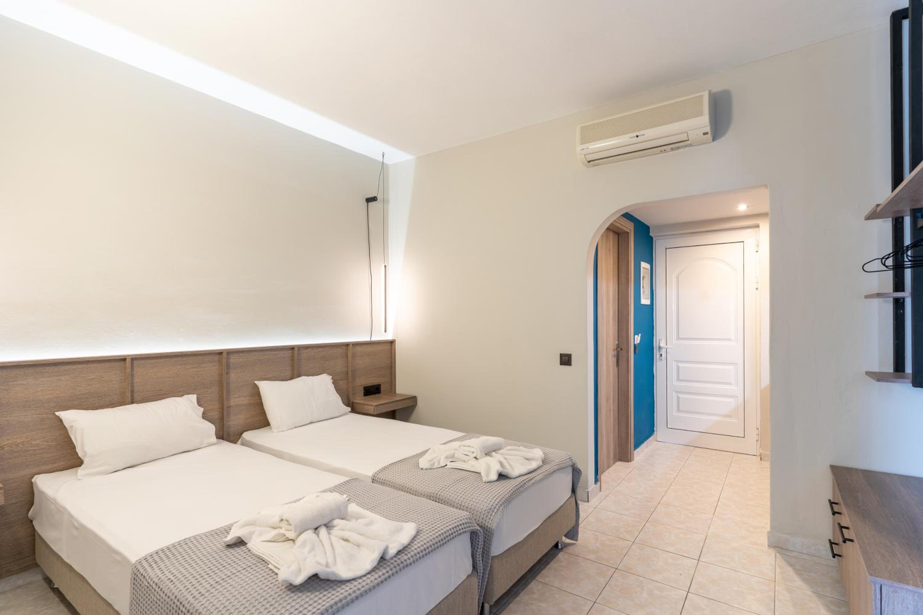 Laganas Vacations - Hera Zakynthos Hotel - Property Image 11