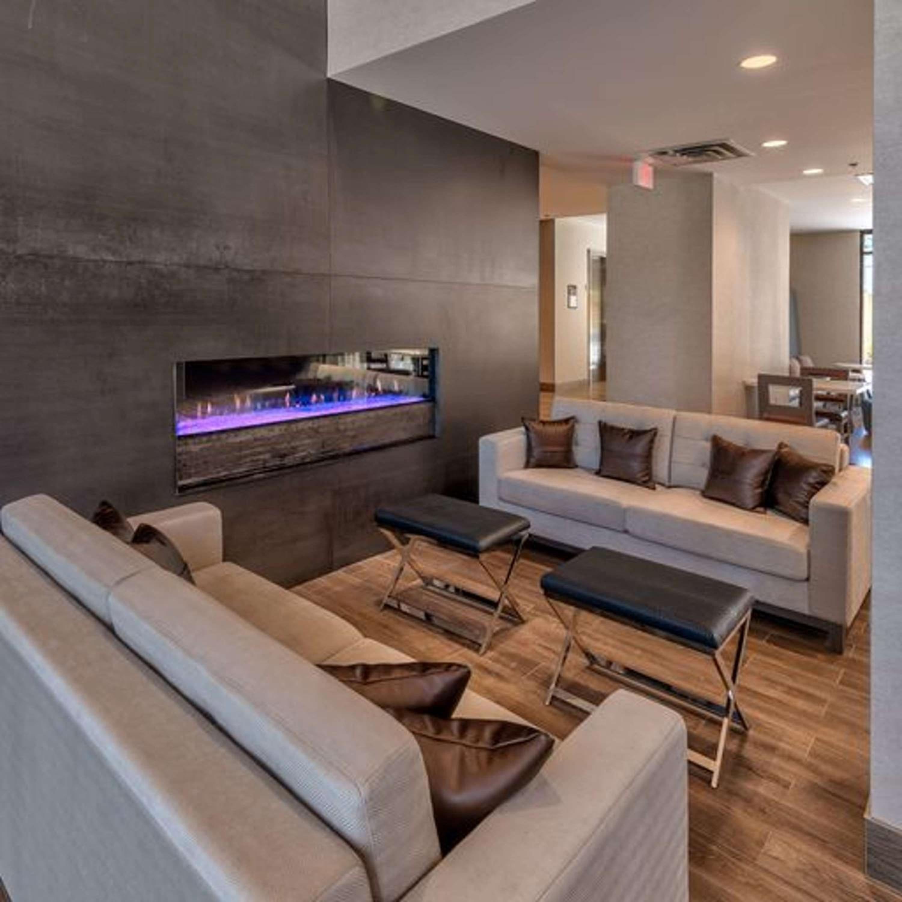 Lake Tahoe Vacations - Hampton Inn Suites South Lake Tahoe - Property Image 19