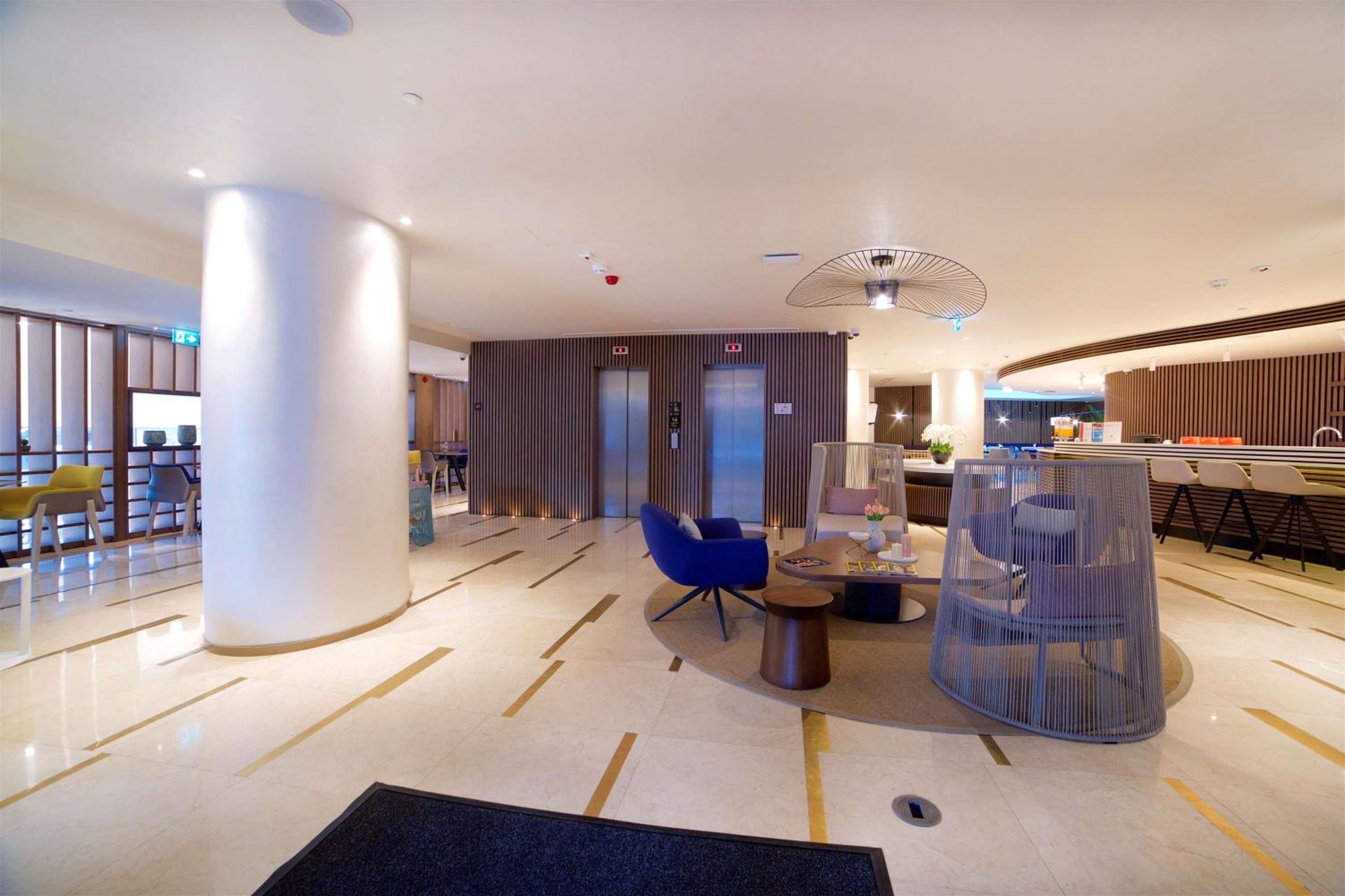 Hampton By Hilton İstanbul Eski Şehir - Image 31