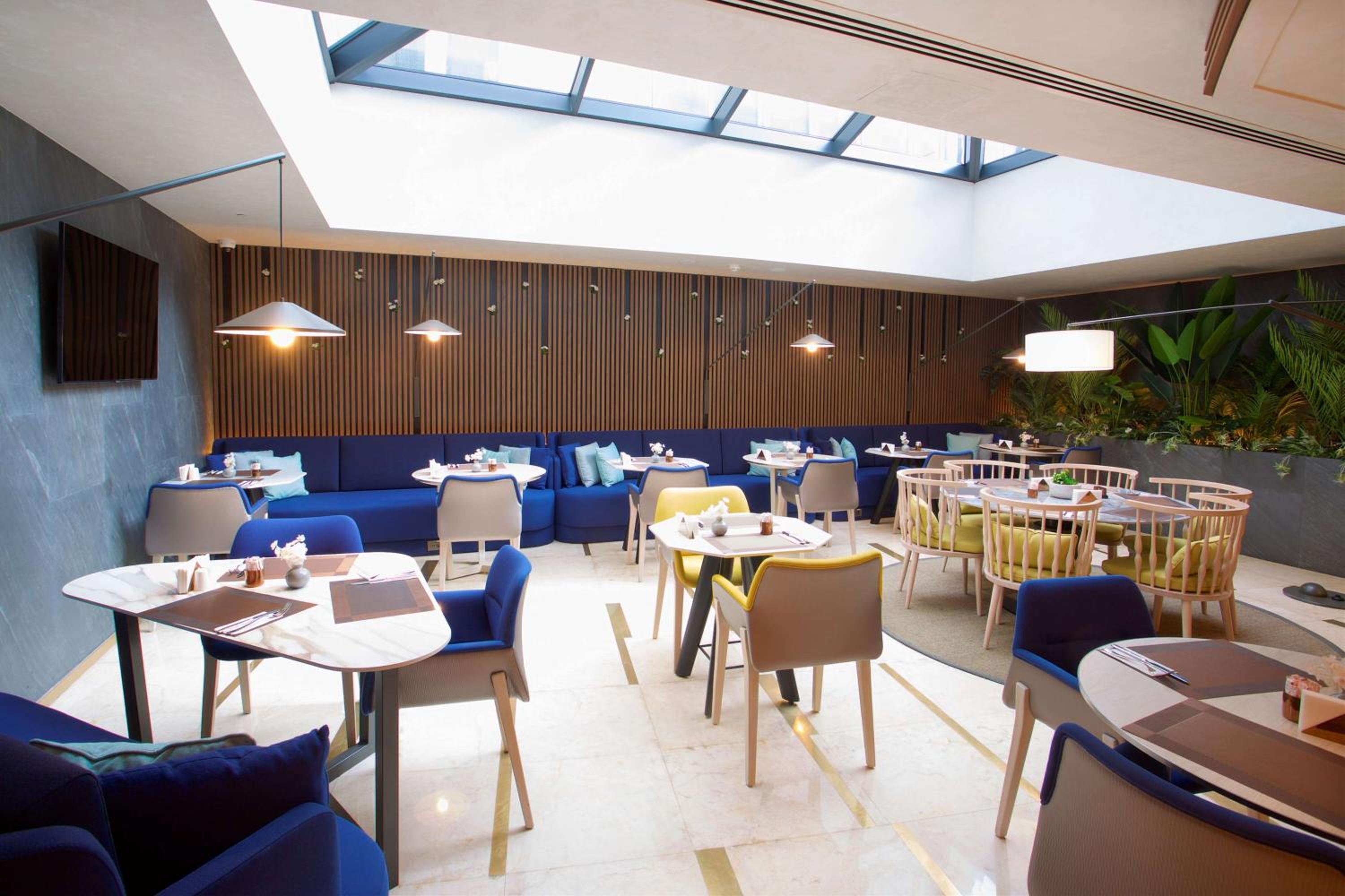 Hampton By Hilton İstanbul Eski Şehir - Image 11