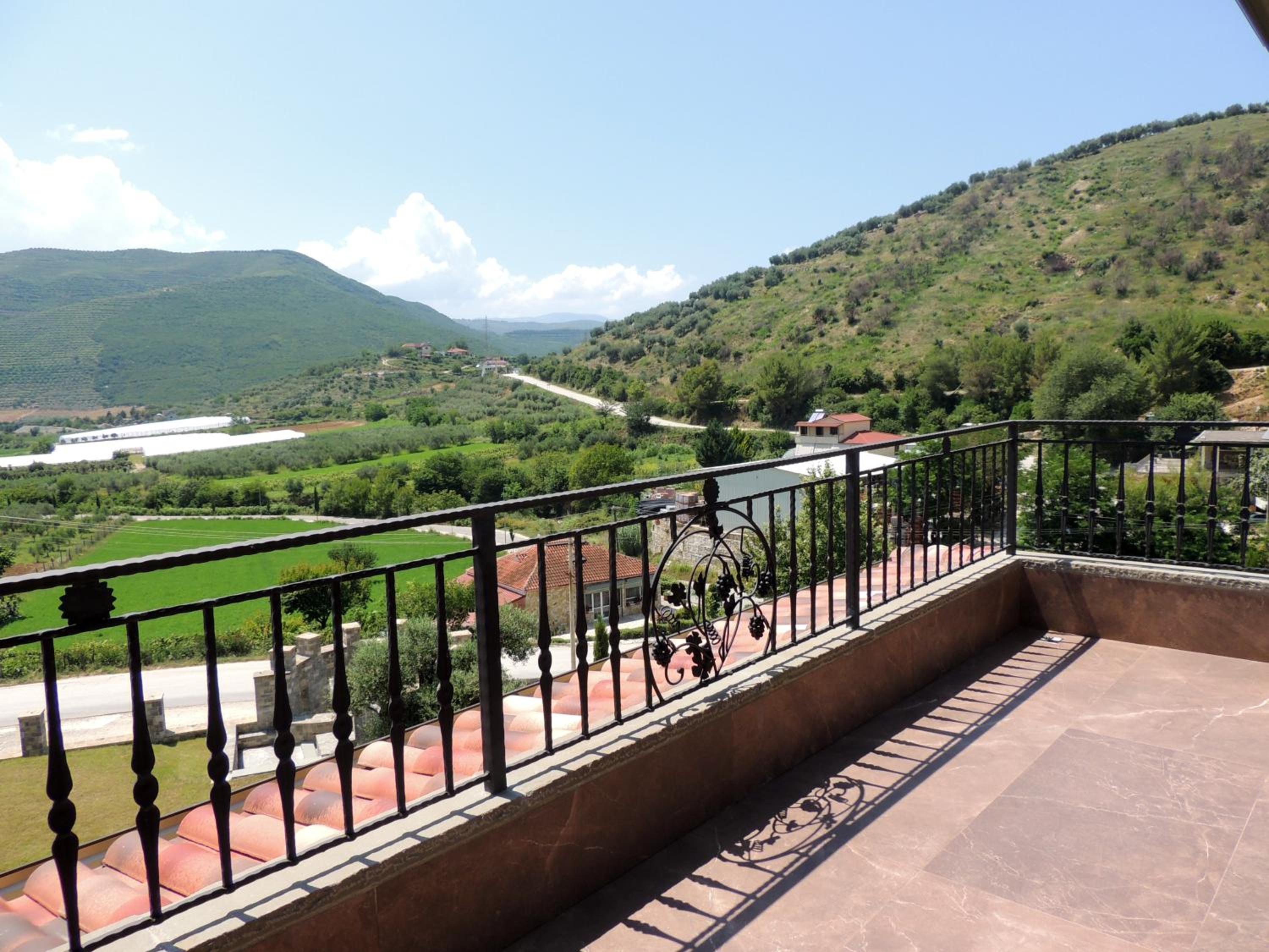 Pupa Winery Serene Stay