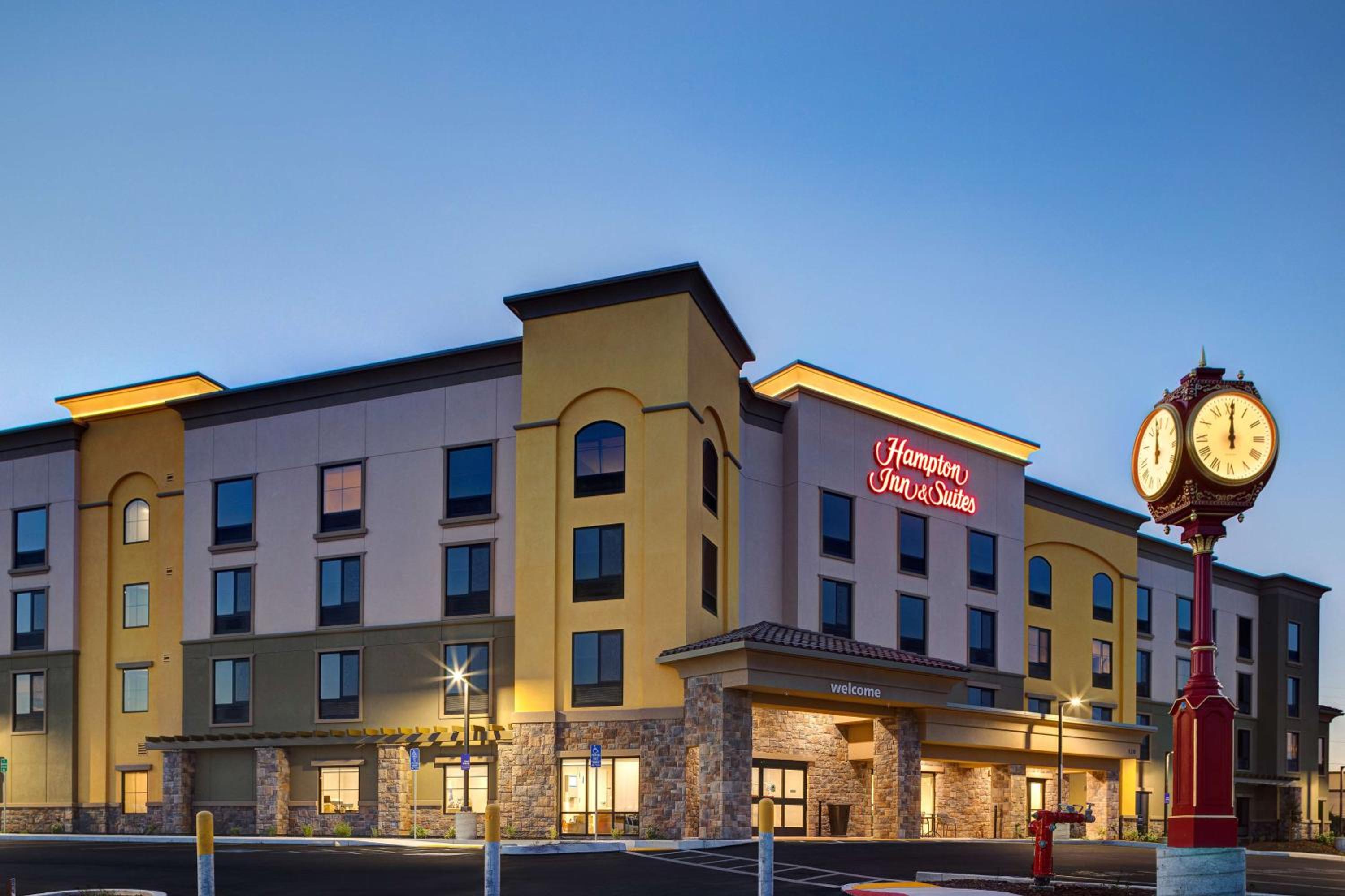Hotel Hampton Inn & Suites Marina