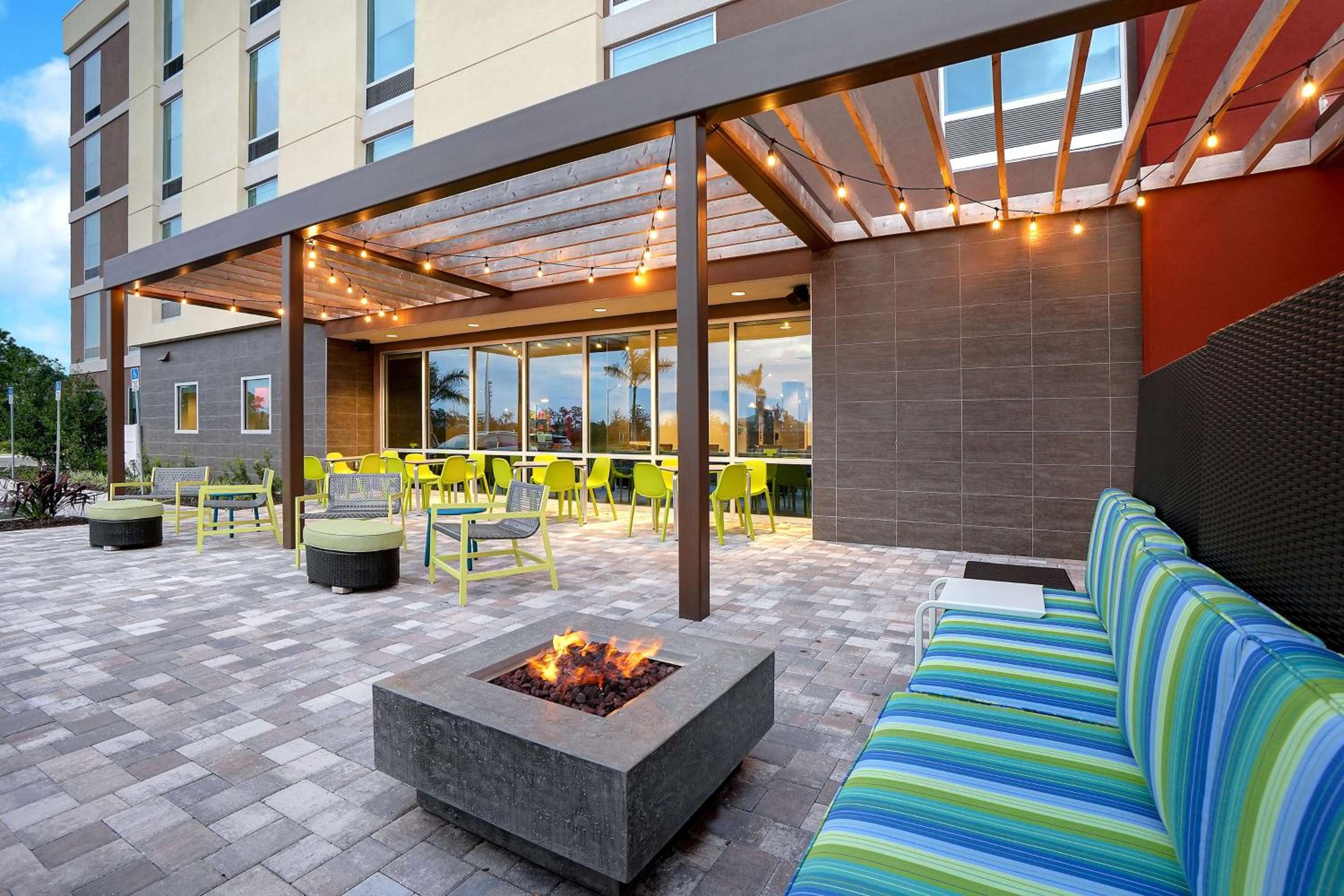 Home2 Suites By Hilton Lakewood Ranch - Property Image 7
