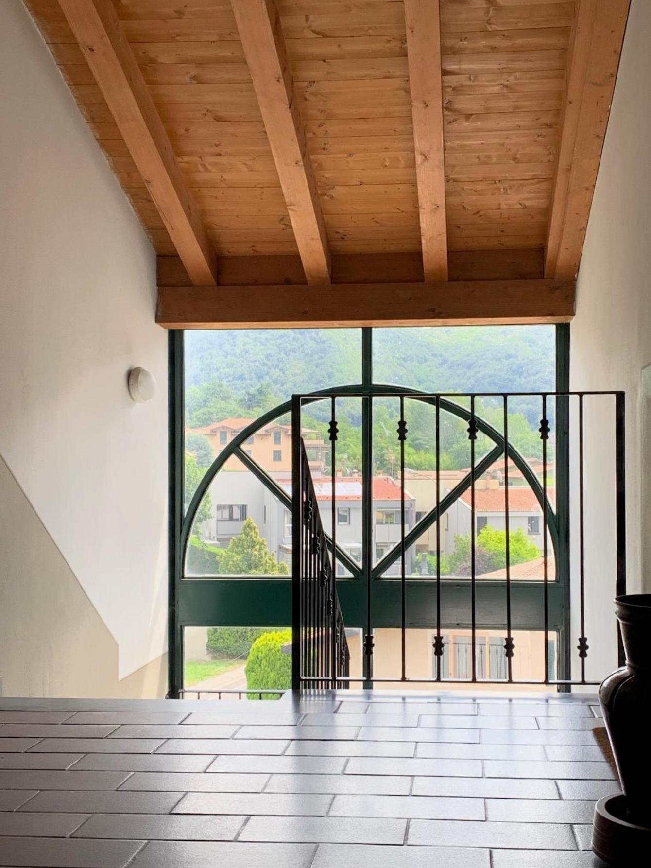 Quadrisfera Apartment