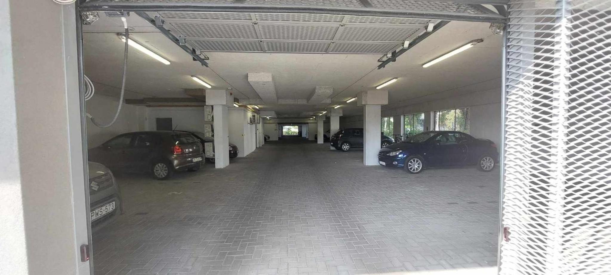 Happiness Apartman