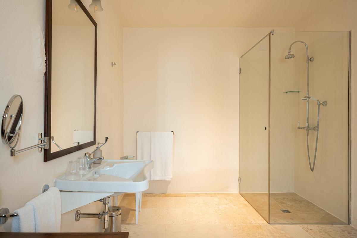 Masseria Le Carrube