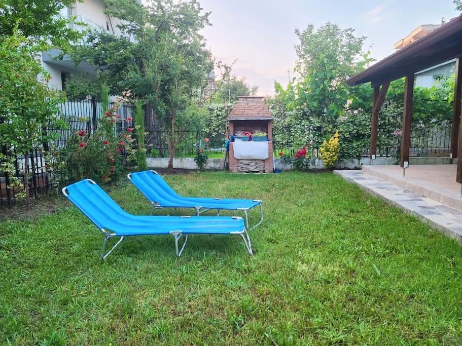 Seaside Cottage with Garden