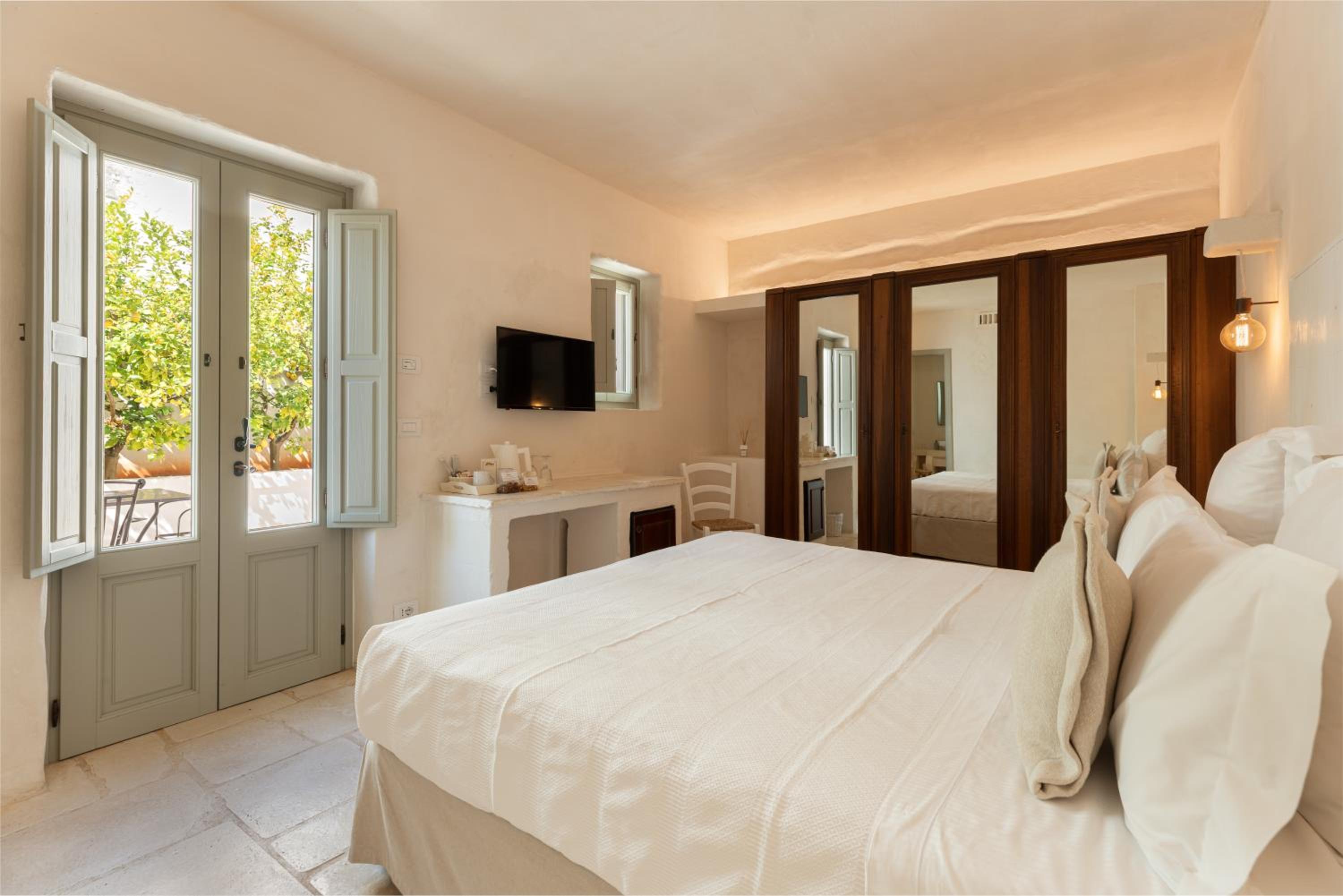 Masseria Le Carrube