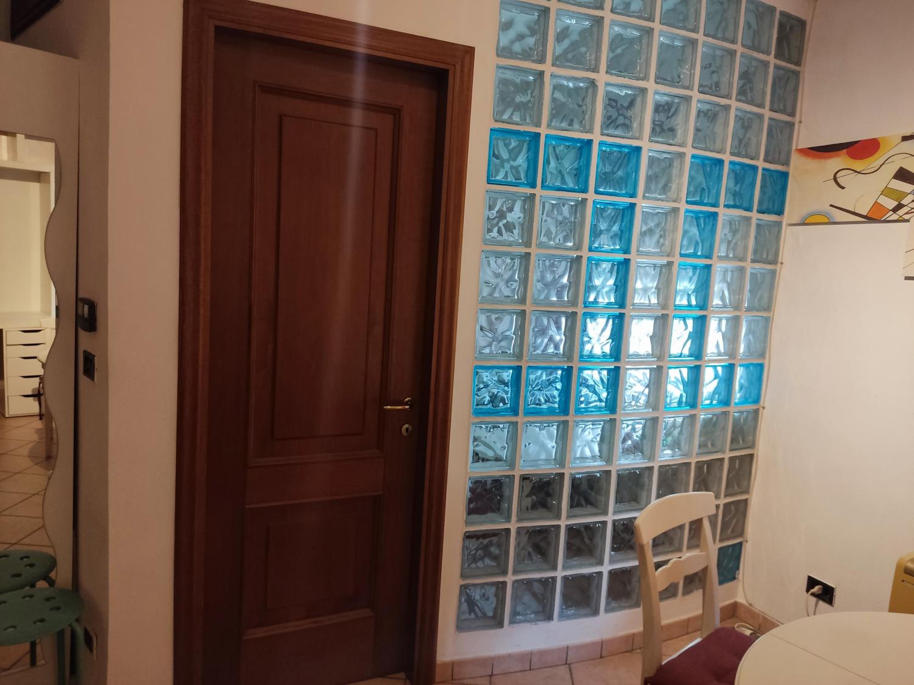 Apartment near Metro