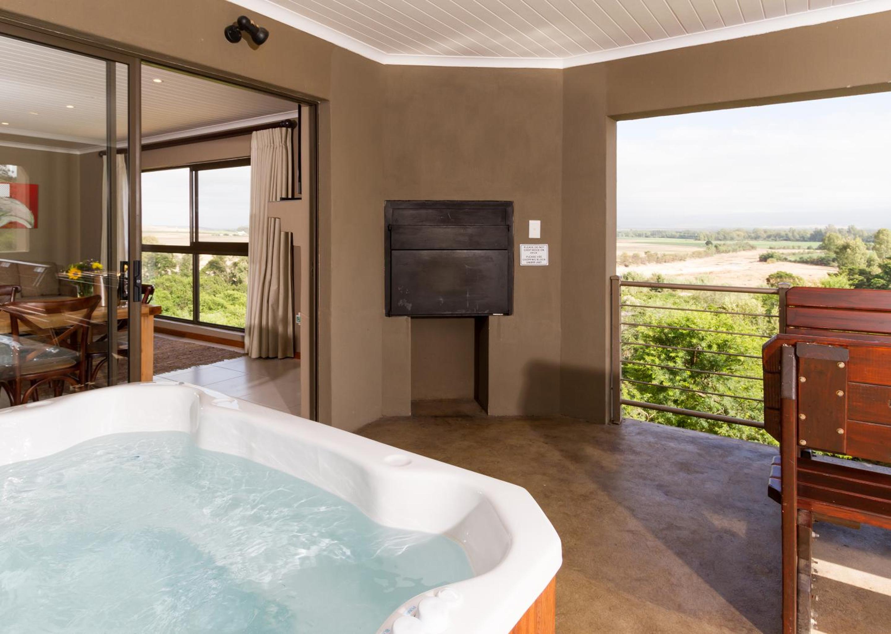 Stonehill River Lodge by Dream Resorts