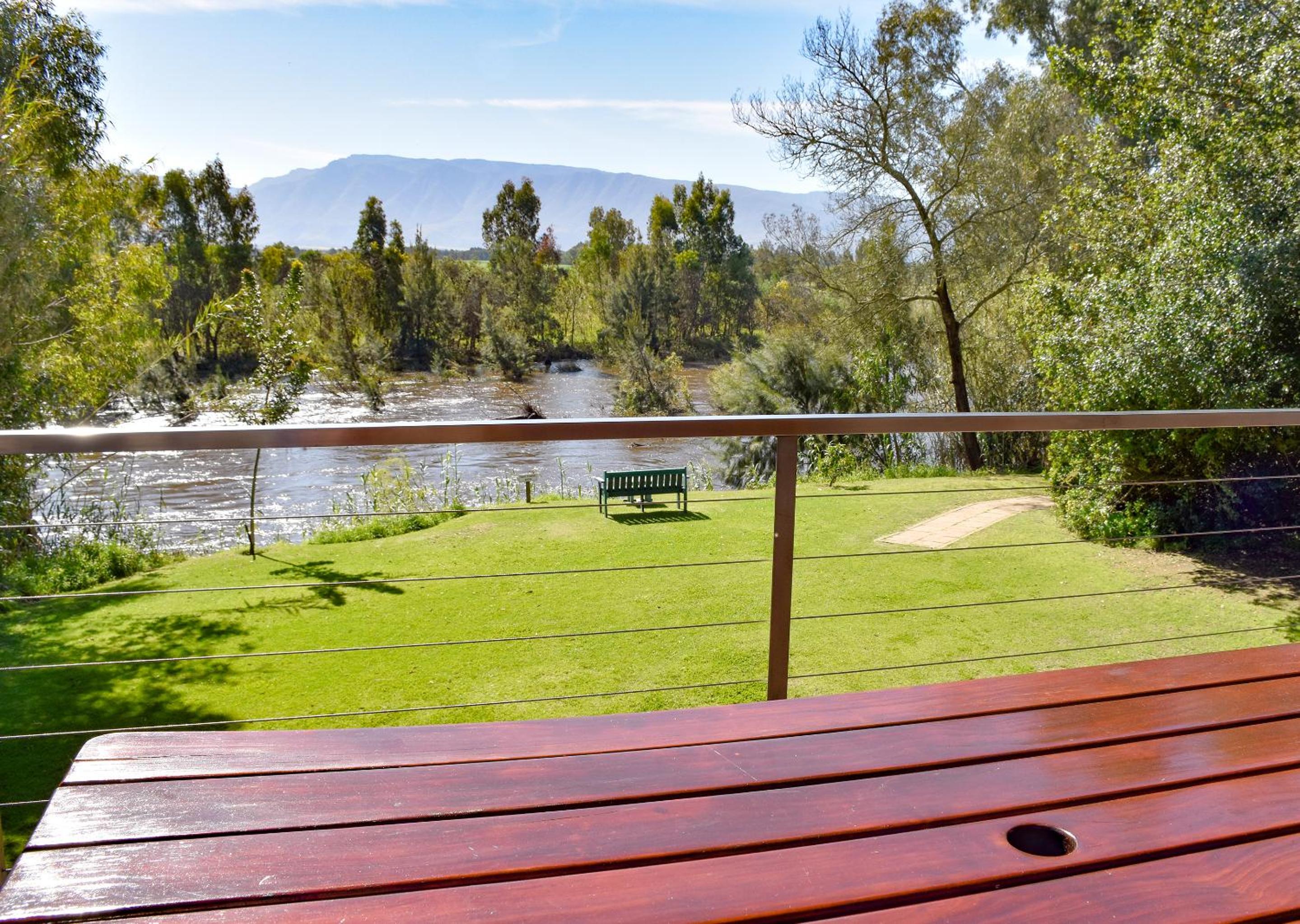 Stonehill River Lodge by Dream Resorts