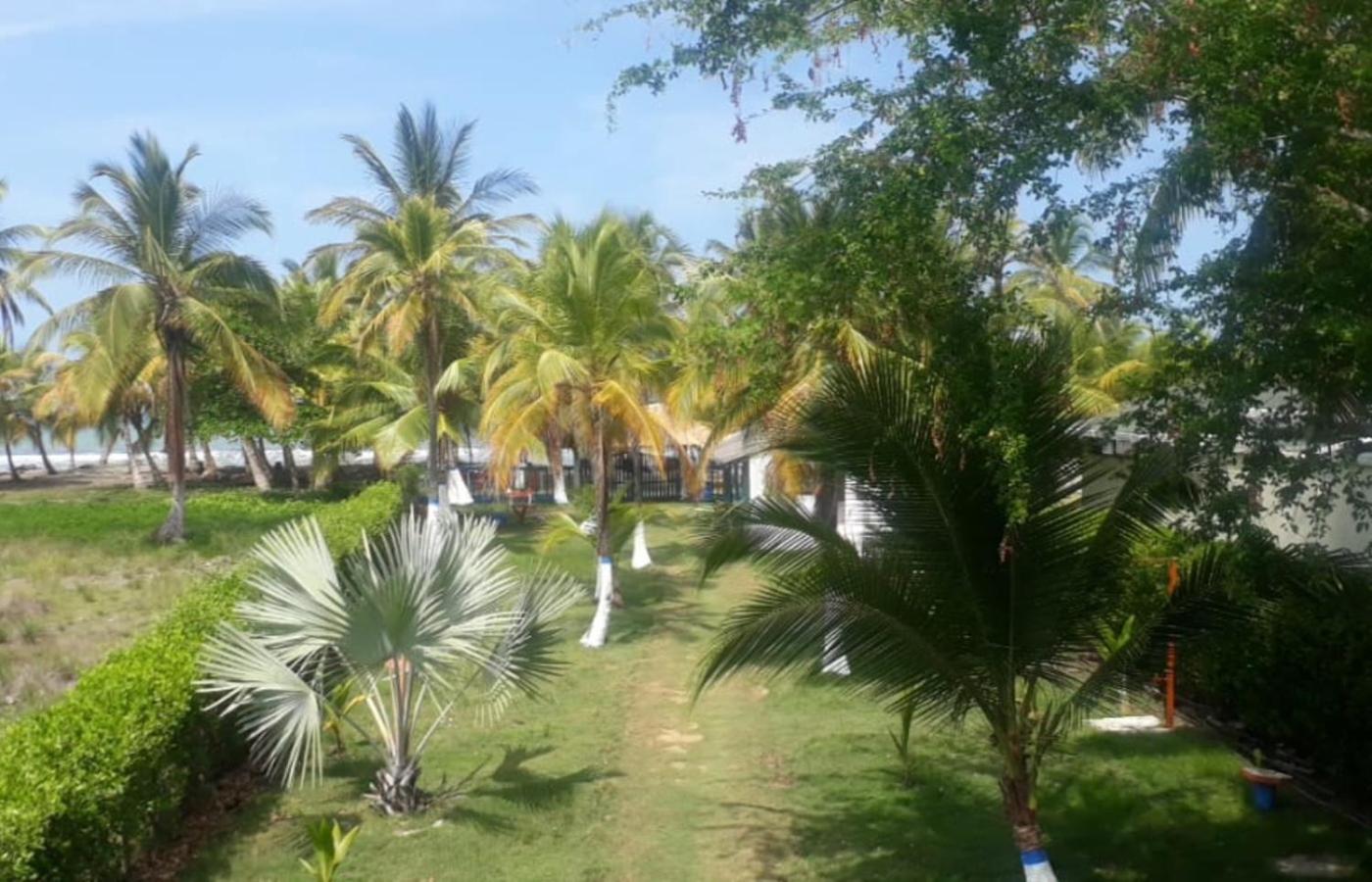 Cabaña RECUERDO Lodge, B & B