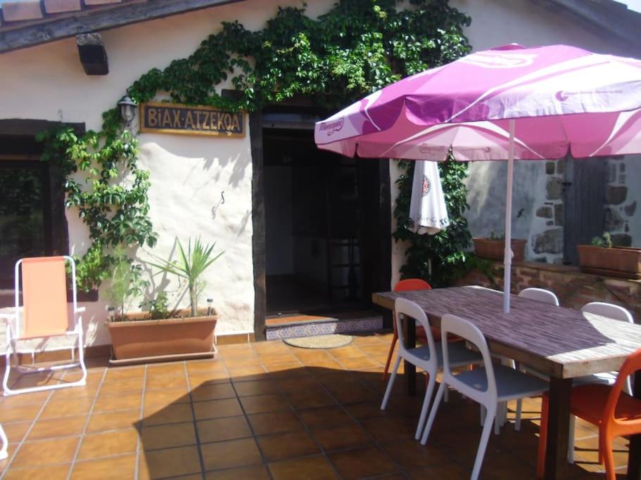 Casa Biax jardín y terraza privada junto al mar view 4