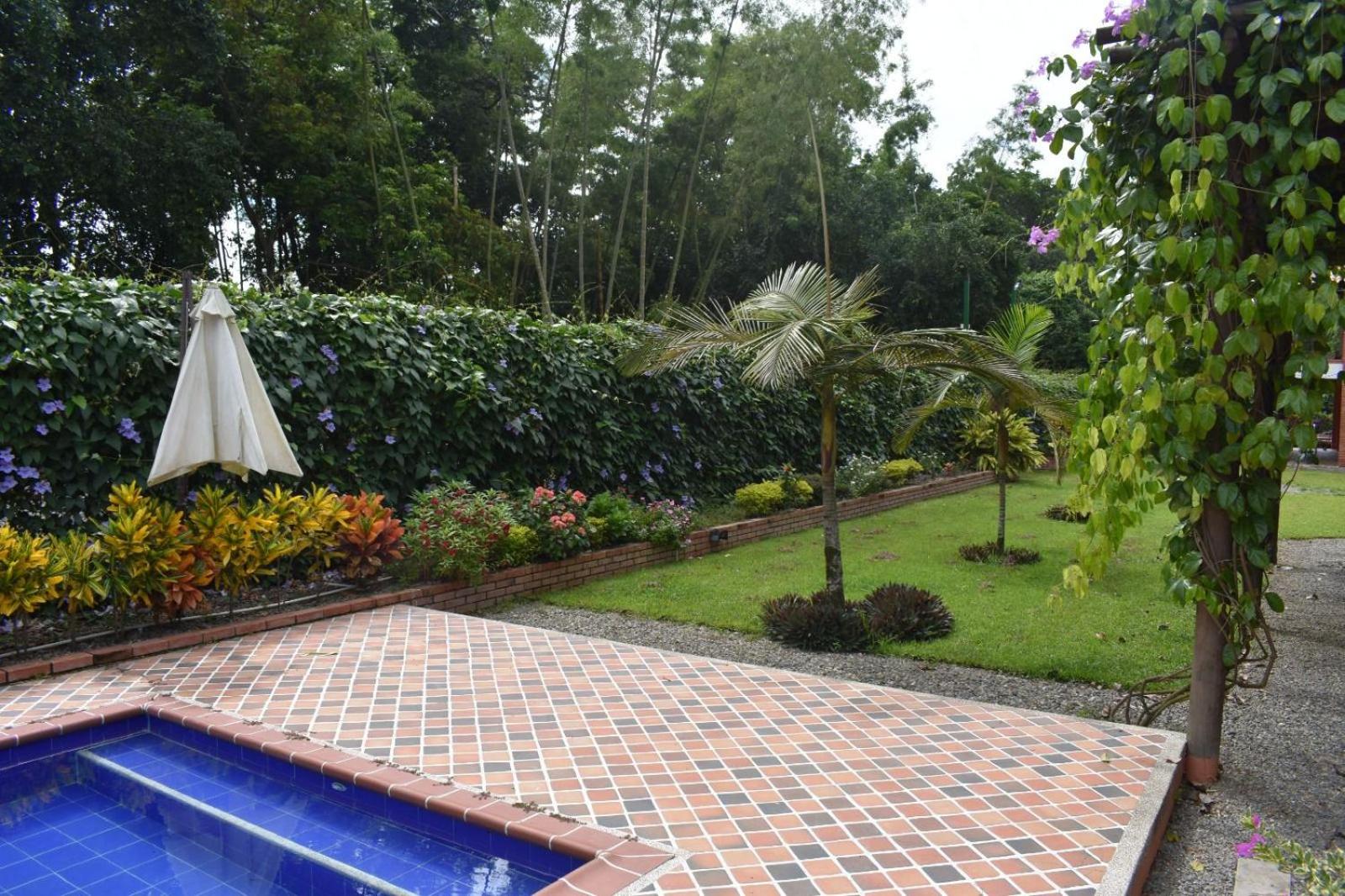 Casa hotel la Cachamera