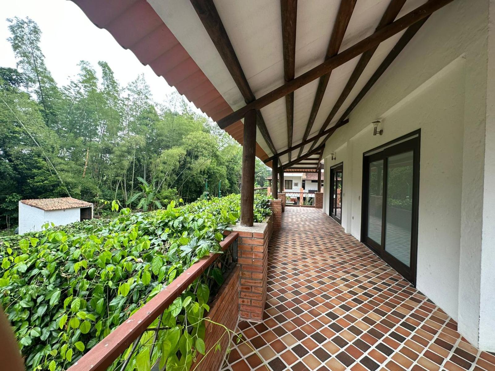 Casa hotel la Cachamera