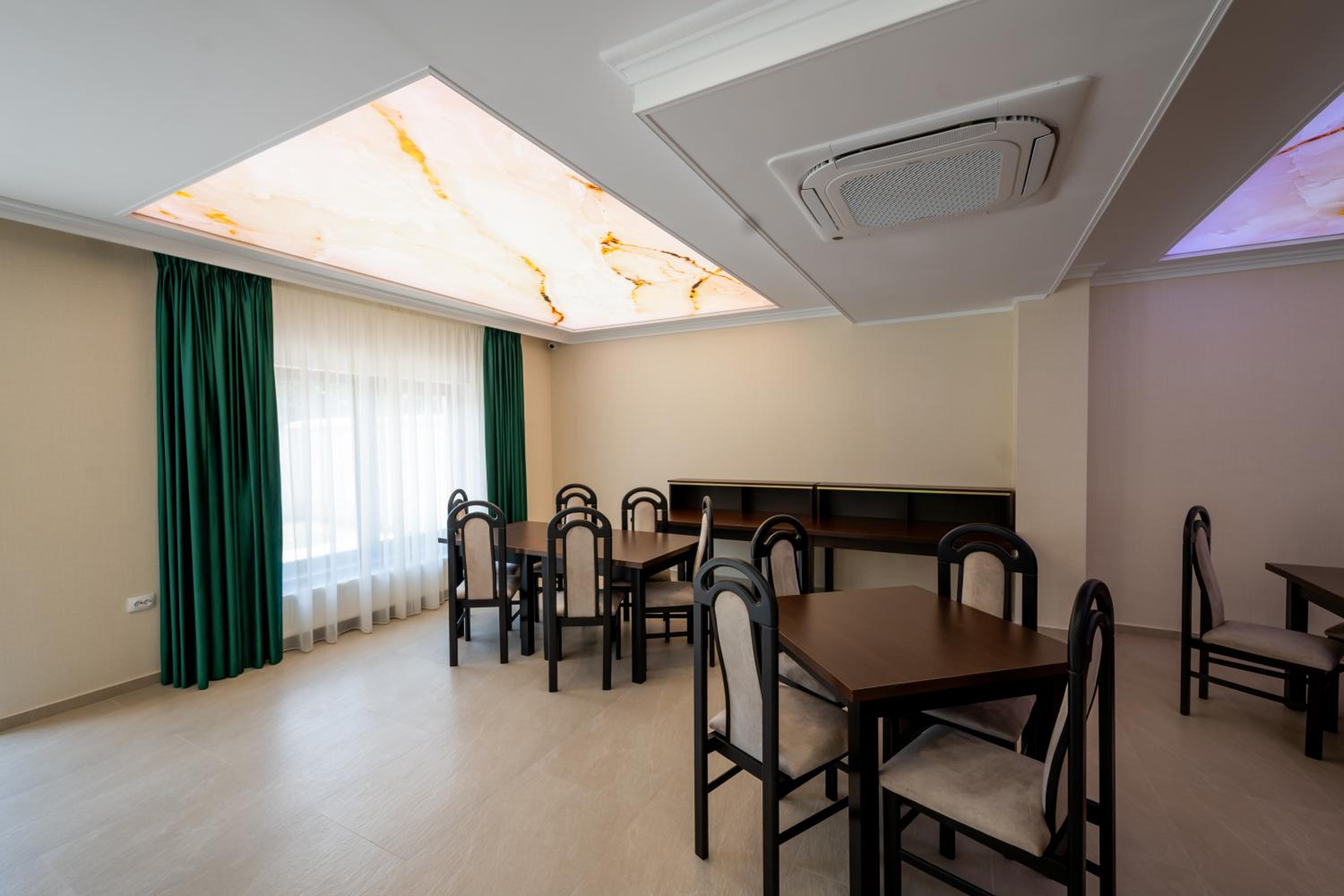 Evergreen Chalet