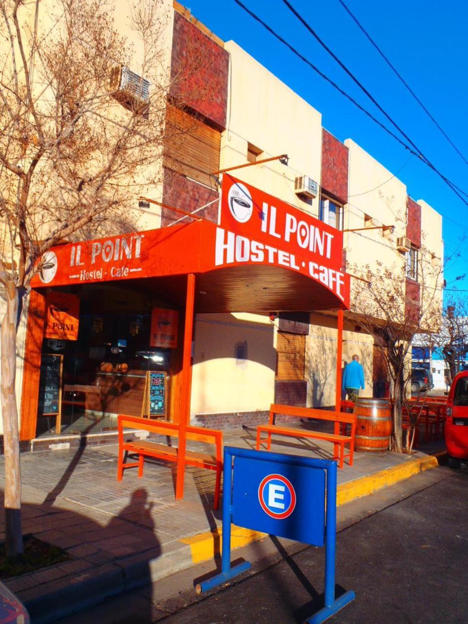 Il Point Hostel Cafe
