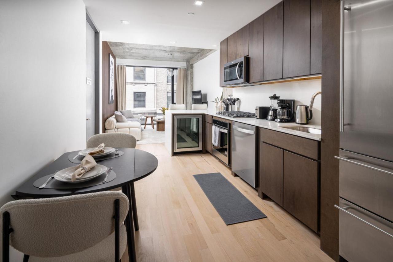 Chic and Spacious 2BD Apt with washer and dryer in unit