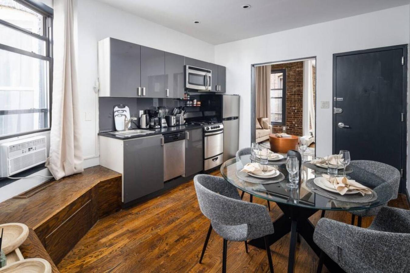 Luxurious 3BD Penthouse in Upper East Side