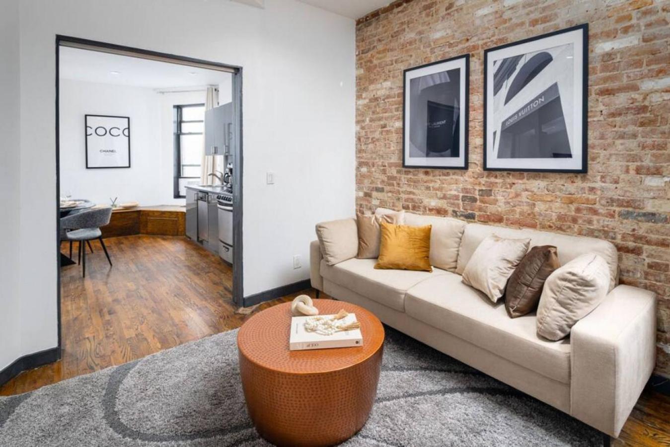 Luxurious 3BD Penthouse in Upper East Side