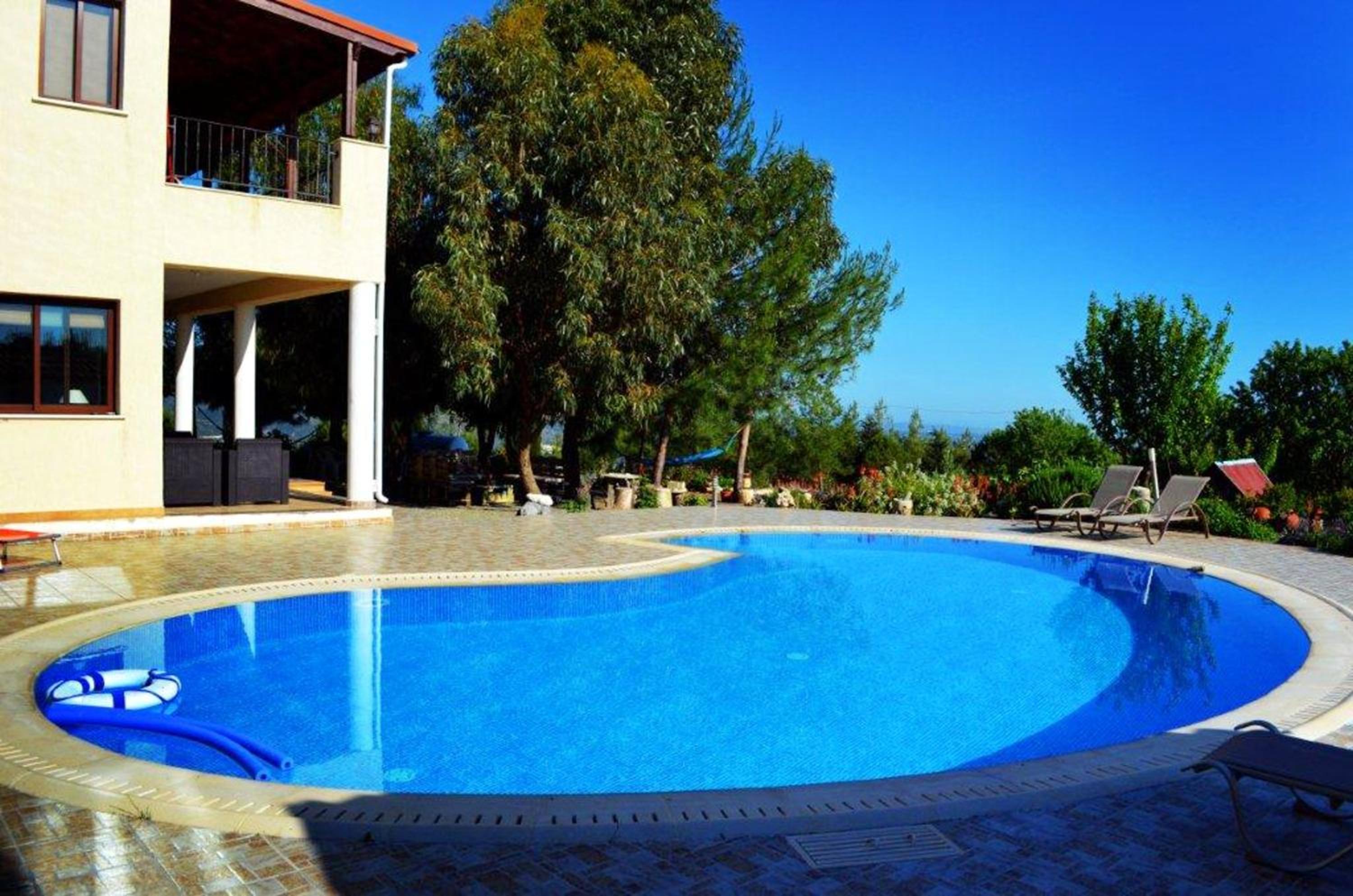 Charming House with Private Pool in Paphos