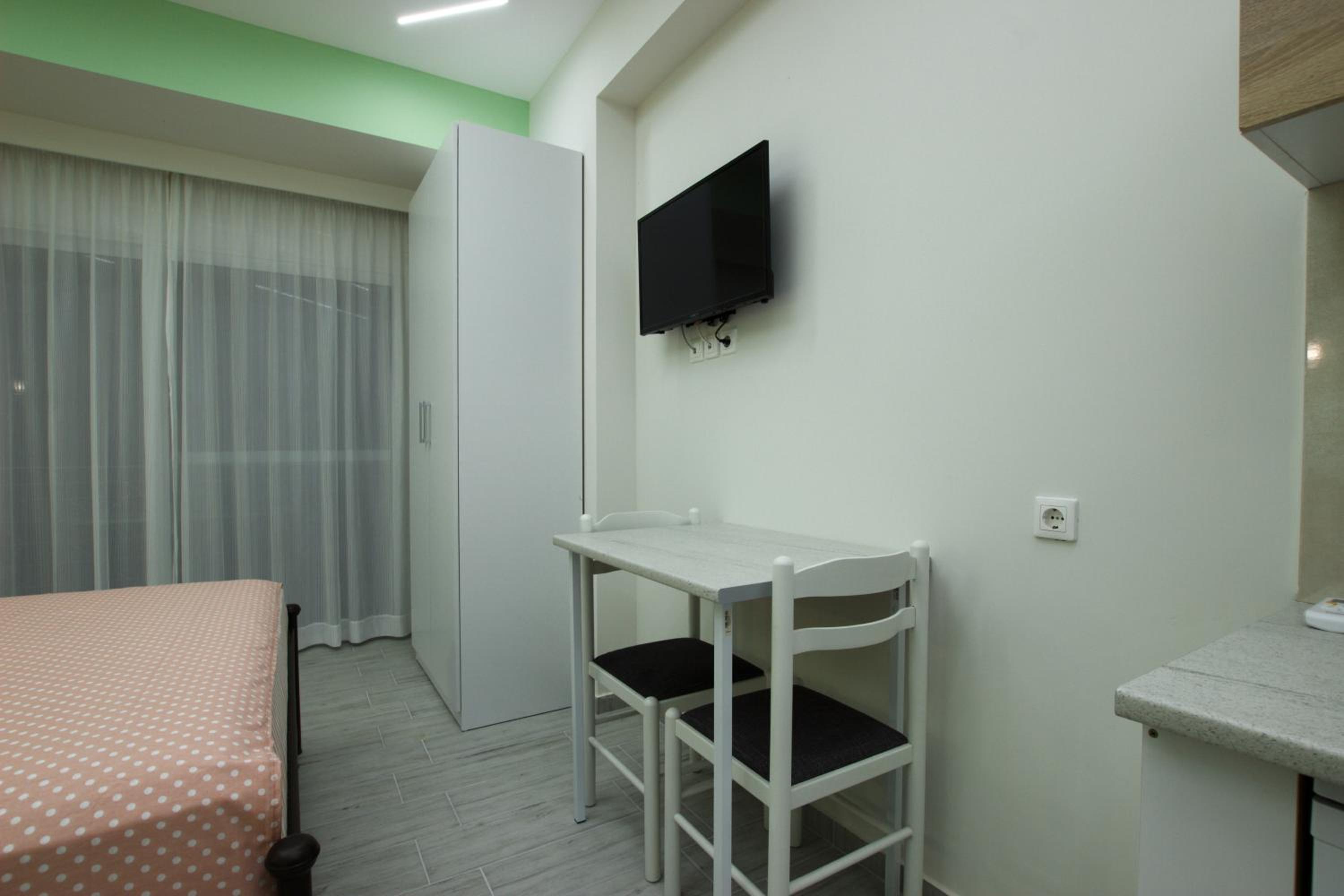 Vila SHAKAJ