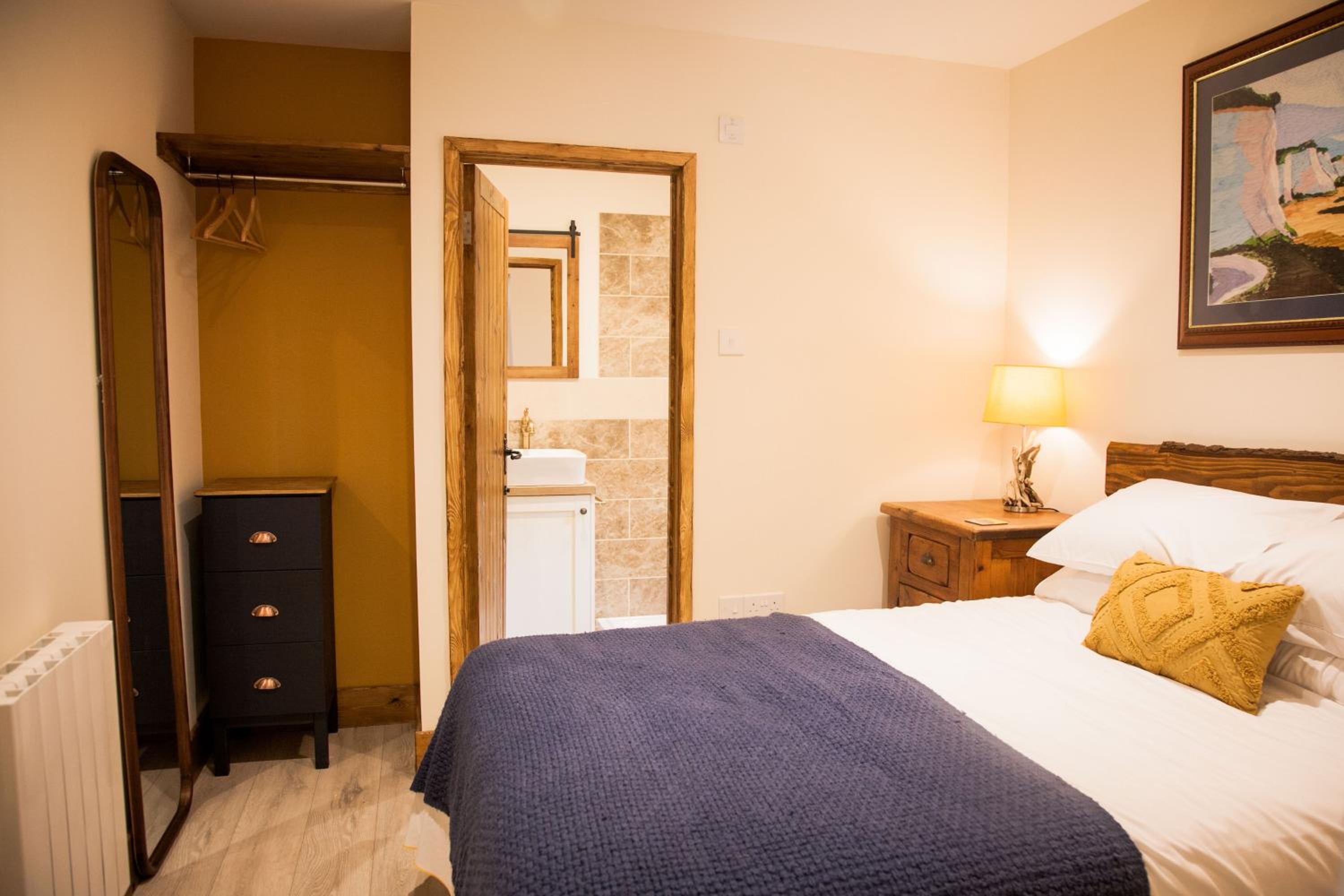 Hayne Barn Estate 6 Luxury Lodges with private hot-tubs AND 1 studio without hot-tub, photo 76