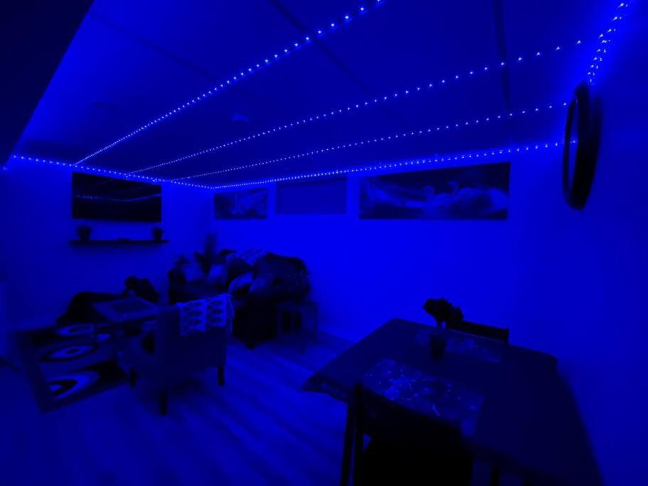 Fully Furnished CozyTwo Bedroom